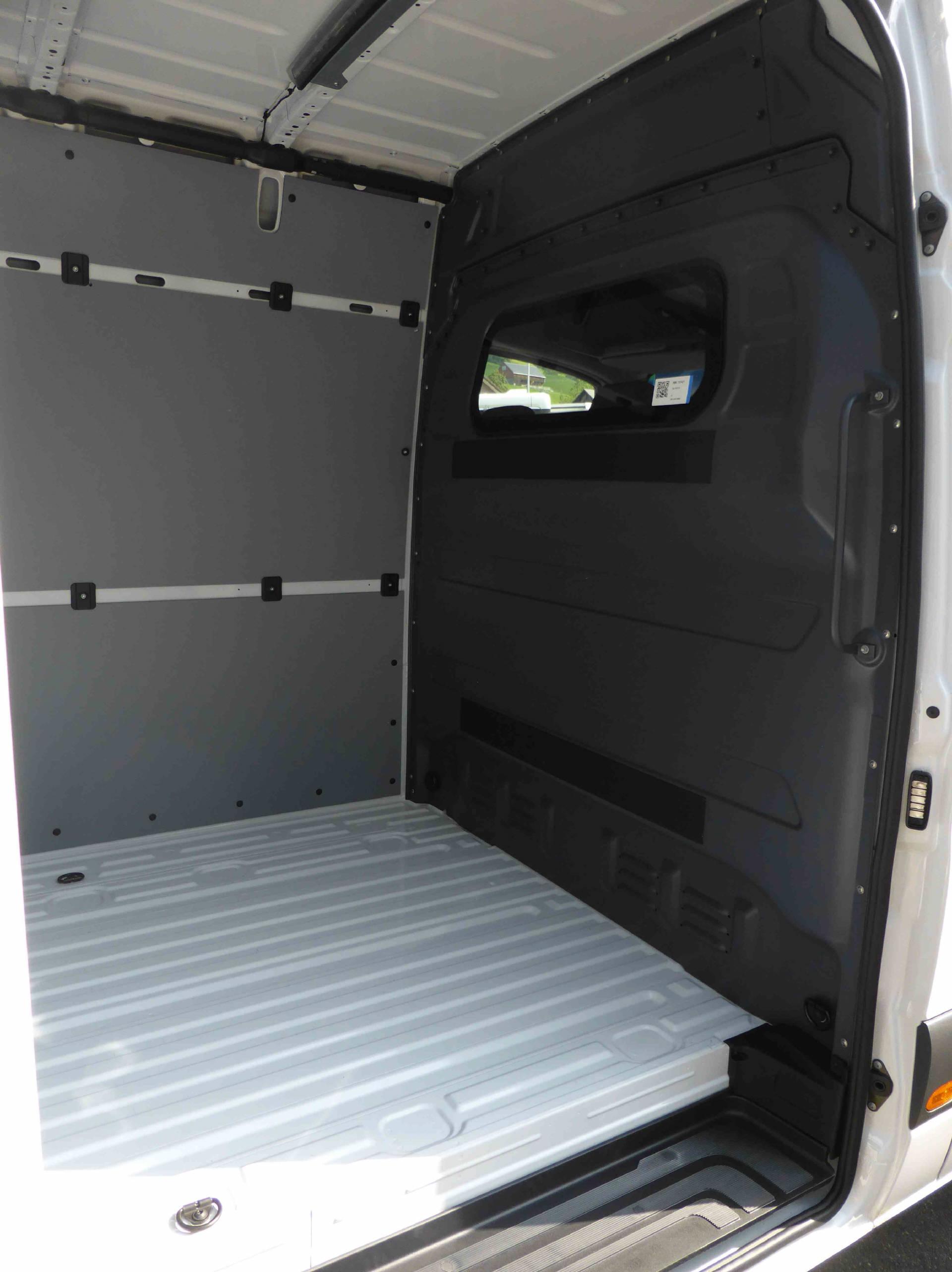 MERCEDES-BENZ Sprinter 315 Kaw. 4325 L 2.0 CDI 150 Pro-image-15