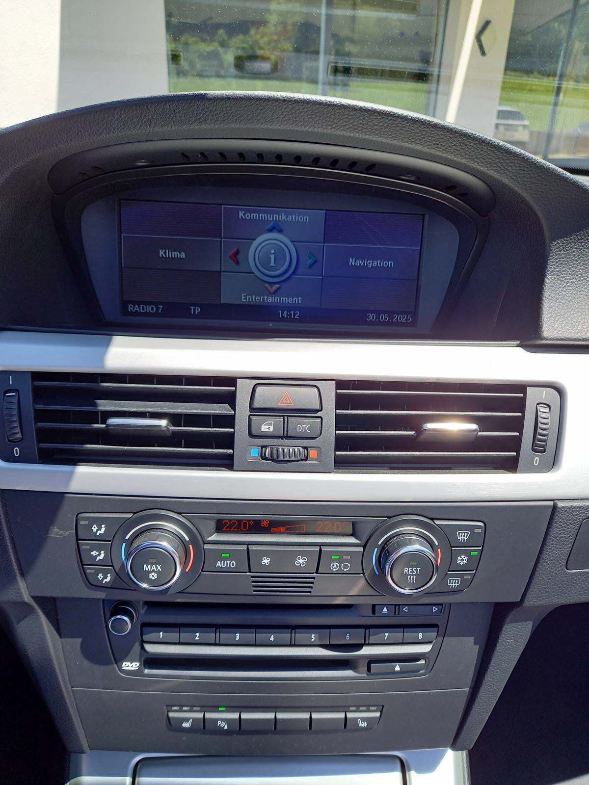 BMW 335i Cabriolet Steptronic-image-8