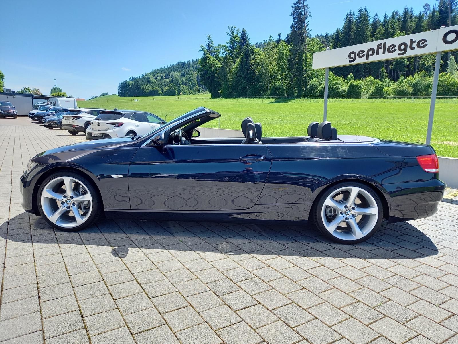 BMW 335i Cabriolet Steptronic-image-1