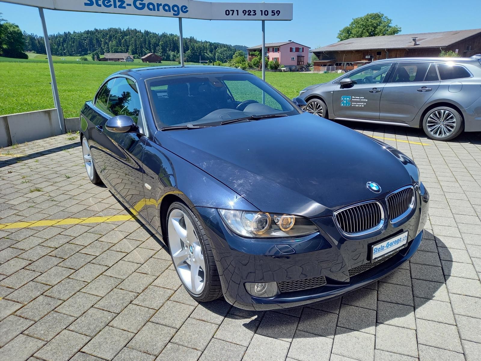 BMW 335i Cabriolet Steptronic-image-5