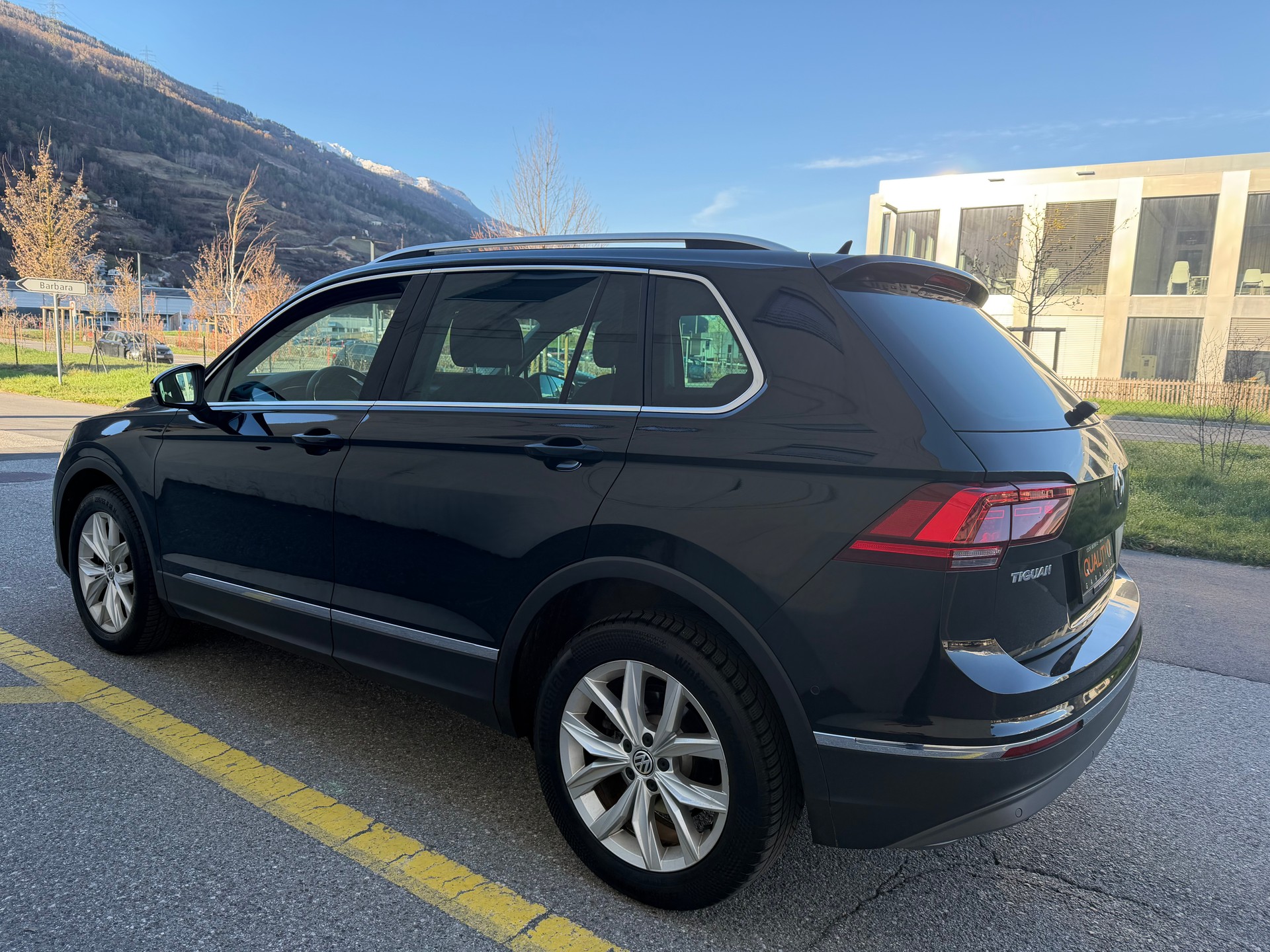 VW Tiguan 2.0TSI Highline 4Motion DSG-image-11