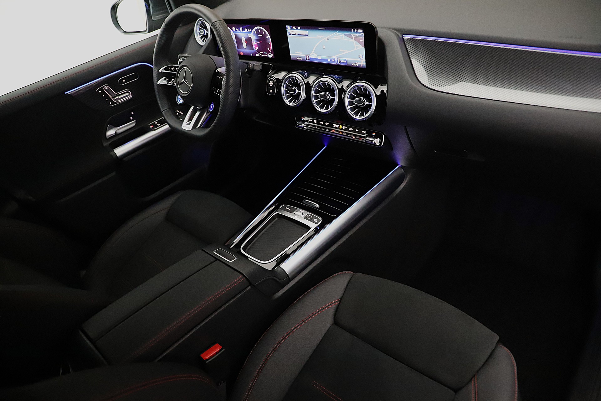 MERCEDES-BENZ GLA AMG 35 4Matic 8G-DCT Advance Plus und Night Paket-image-6