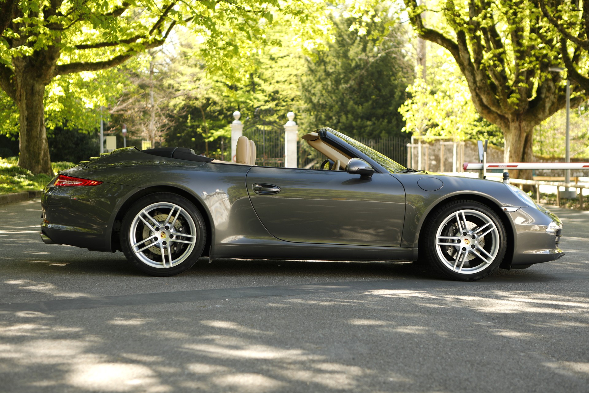 PORSCHE 911 Cabrio Carrera 991.1 boîte manuelle-image-4