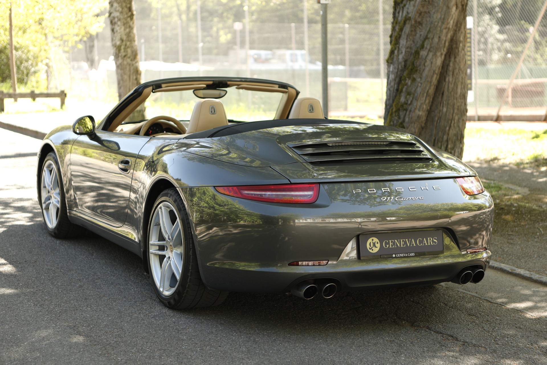 PORSCHE 911 Cabrio Carrera 991.1 boîte manuelle-image-11