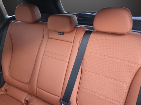 MERCEDES-BENZ GLC 220 d 4M 9G-Tronic-image-9