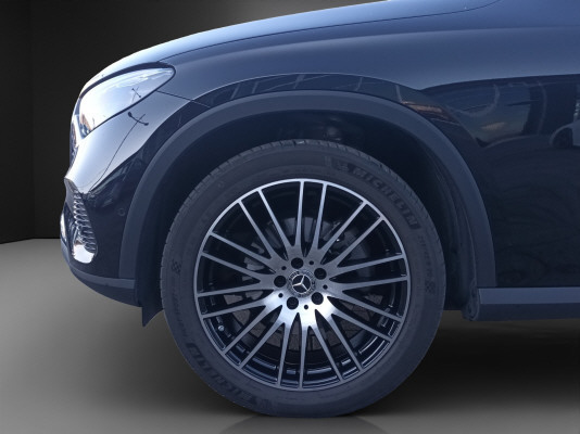 MERCEDES-BENZ GLC 220 d 4M 9G-Tronic-image-5