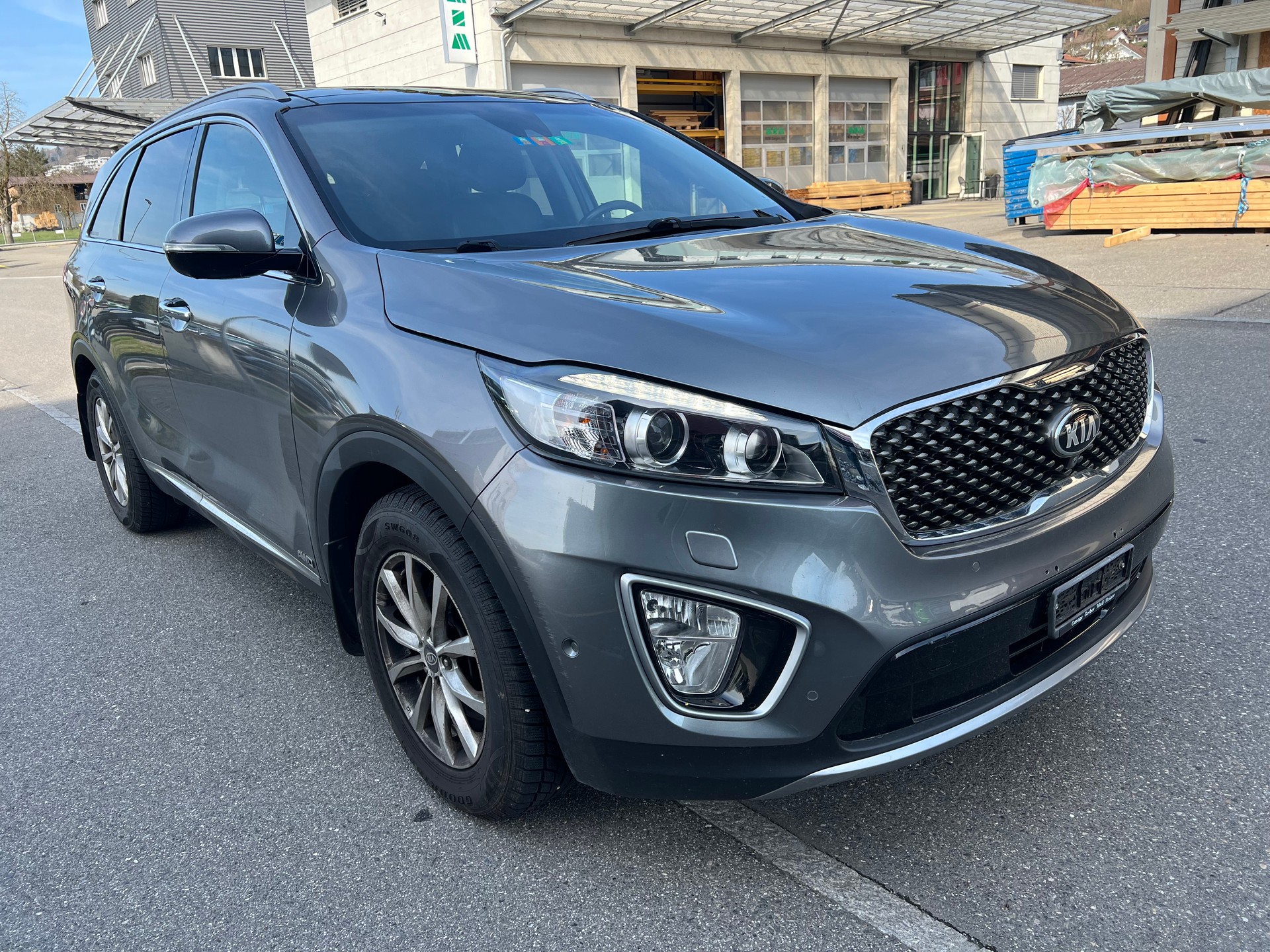 KIA Sorento 2.2 CRDI Style 7P. Automatic-image-0