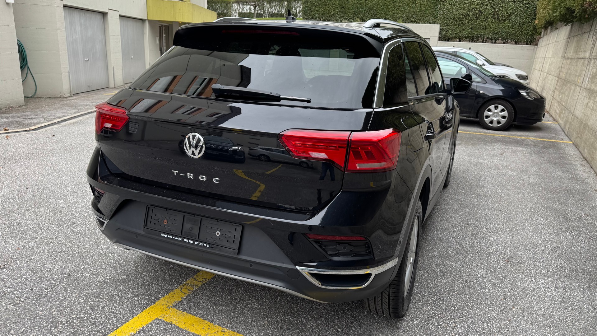 VW T-Roc 1.0 TSI Advance-image-5