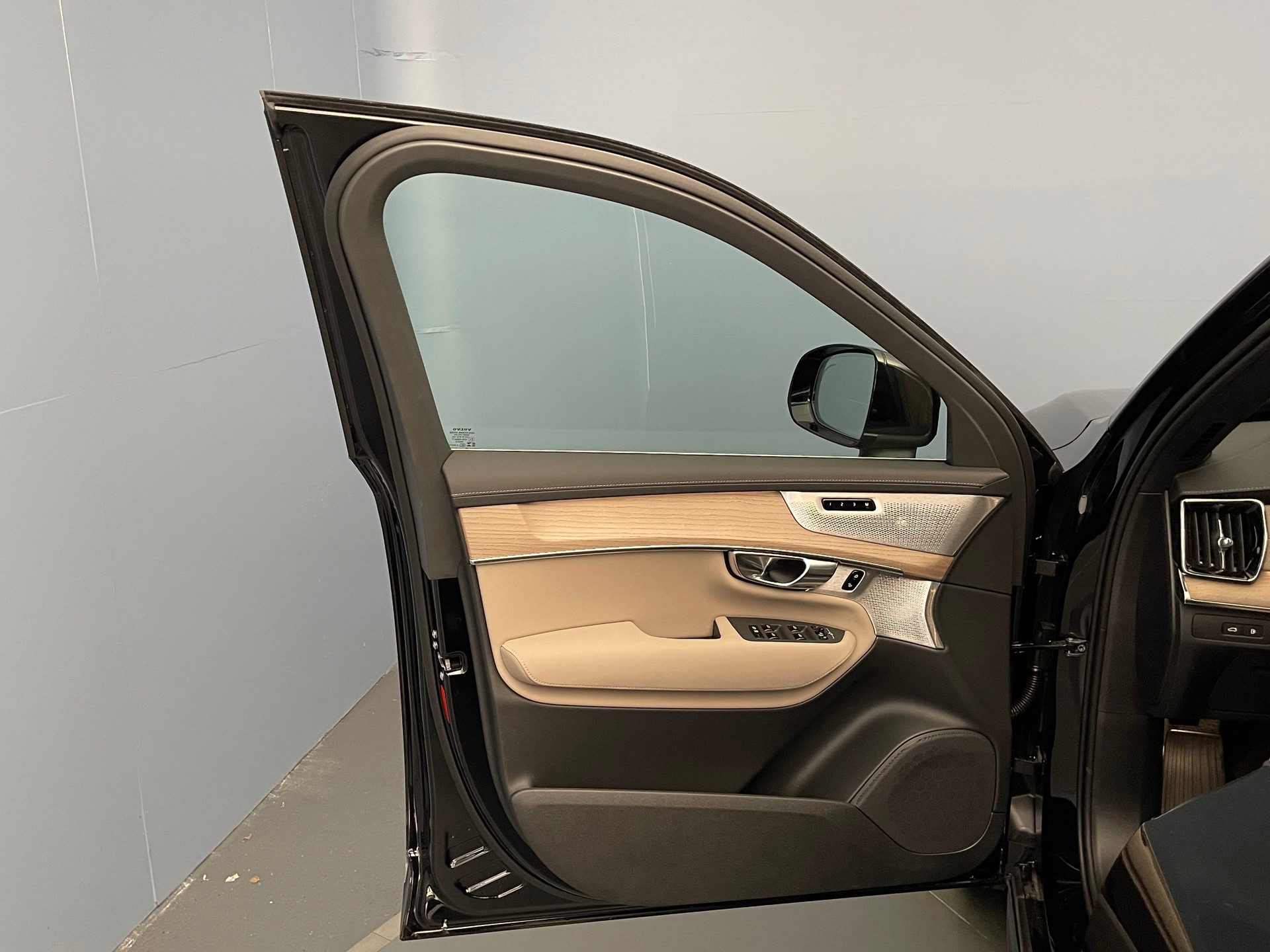 VOLVO XC90 2.0 T8 TE XCLUSIVE Edition Bright eAWD-image-10