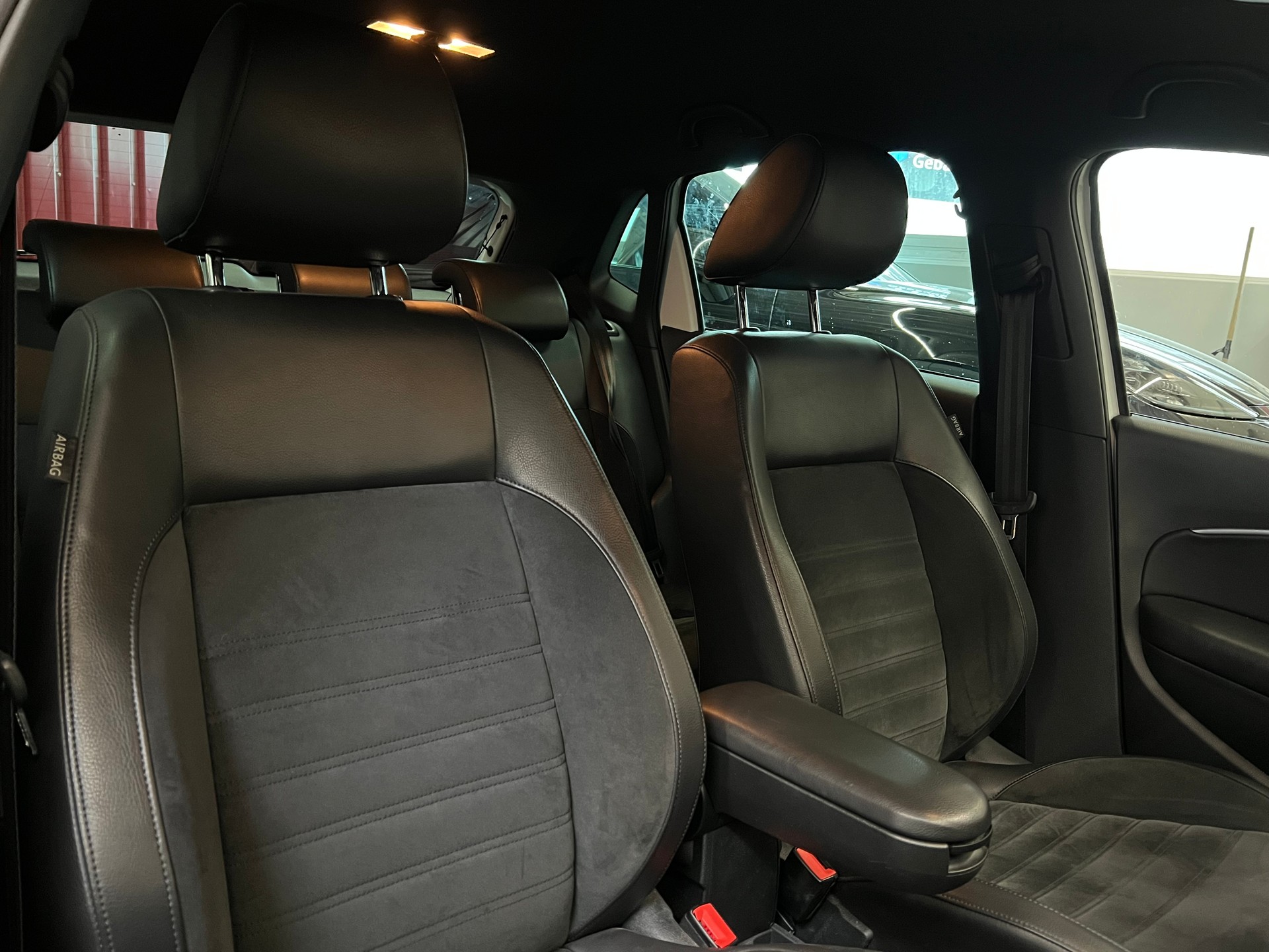 VW Polo 1.8 TSI GTI DSG-image-6