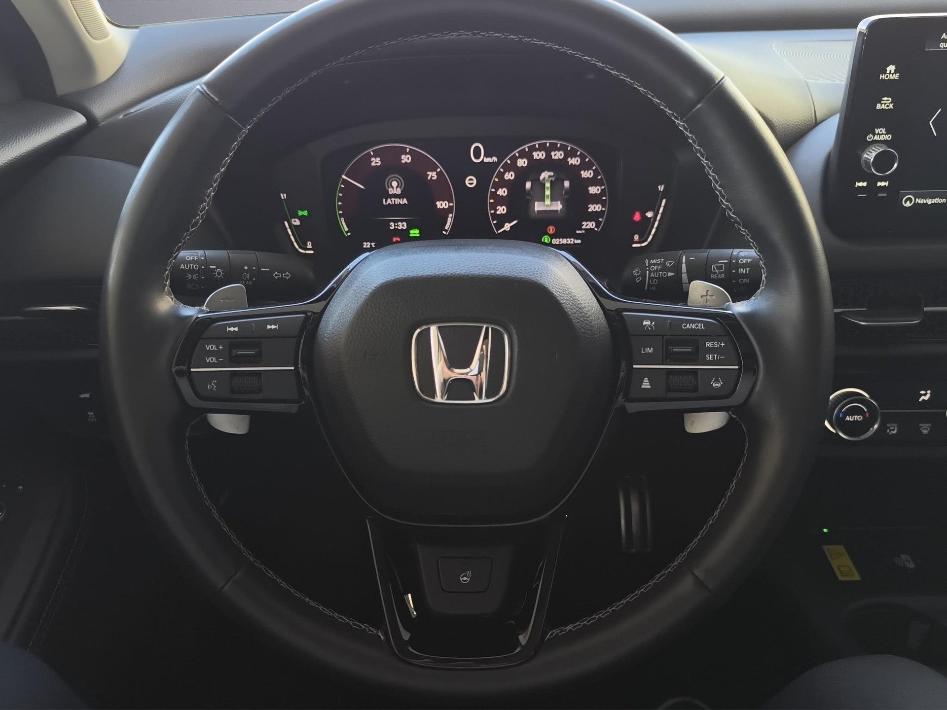 HONDA ZR-V 2.0 i-MMD Advance-image-9
