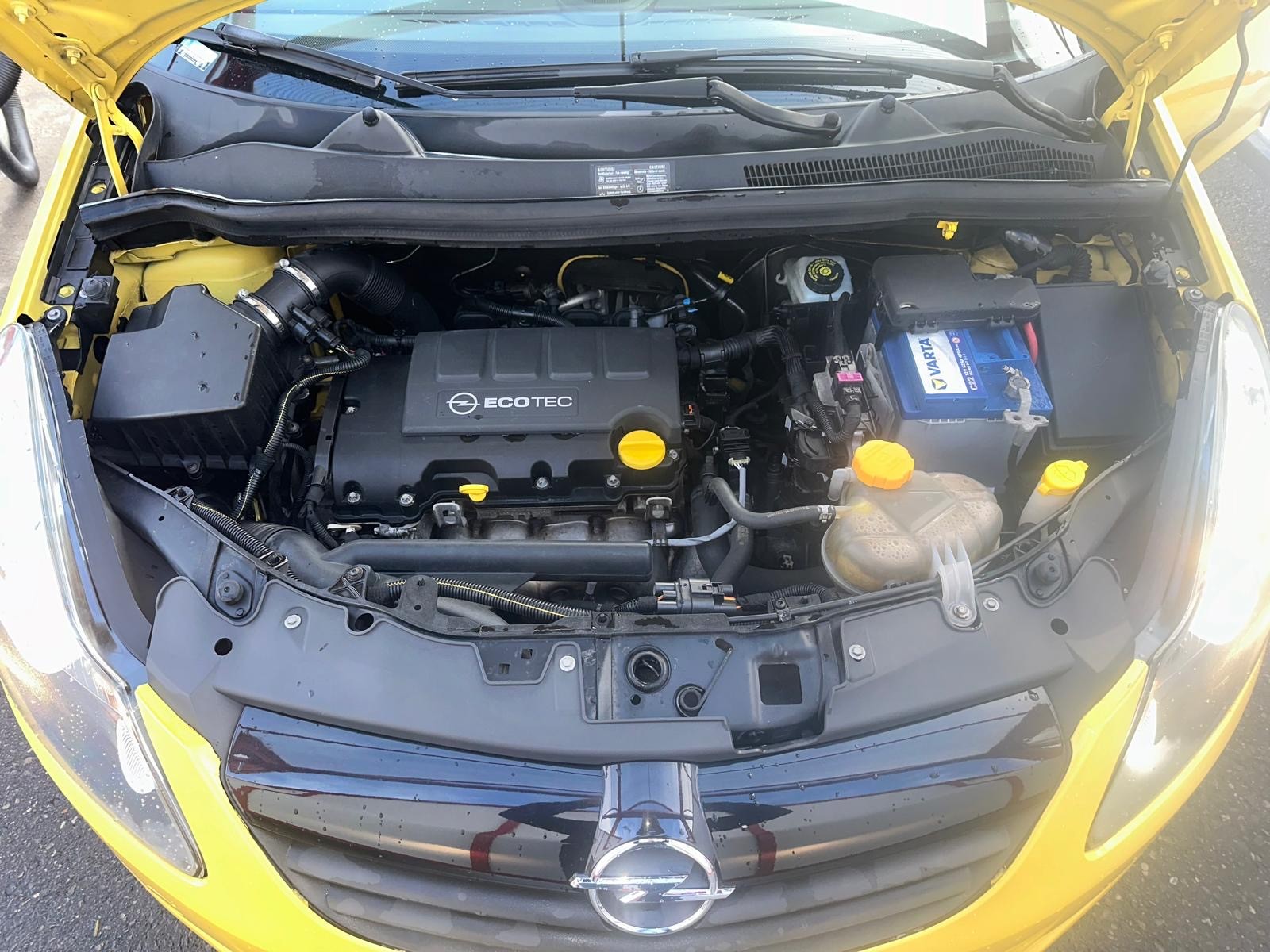 OPEL Corsa 1.4 TP Sport-image-12
