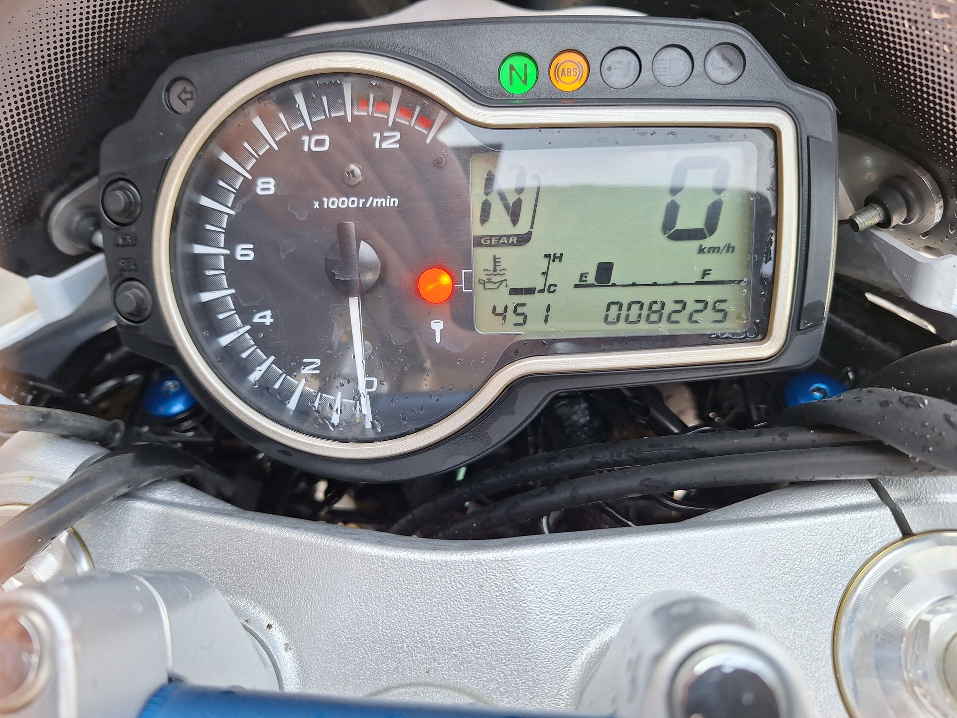 SUZUKI GSR 750 ABS Freegun-image-5