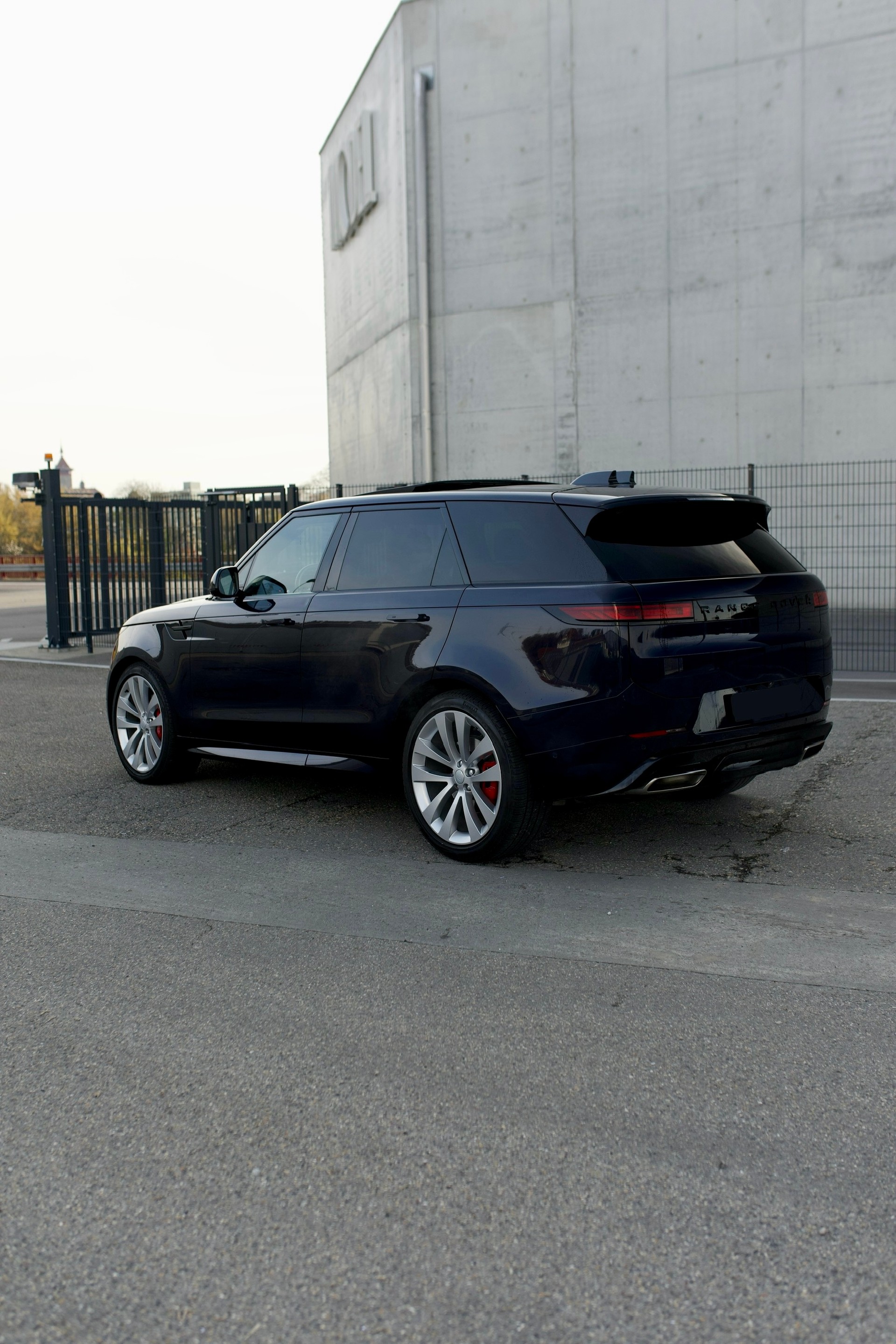 LAND ROVER Range Rover Sport P400 3.0 Si6 MHEV Dynamic HSE Automatic-image-1