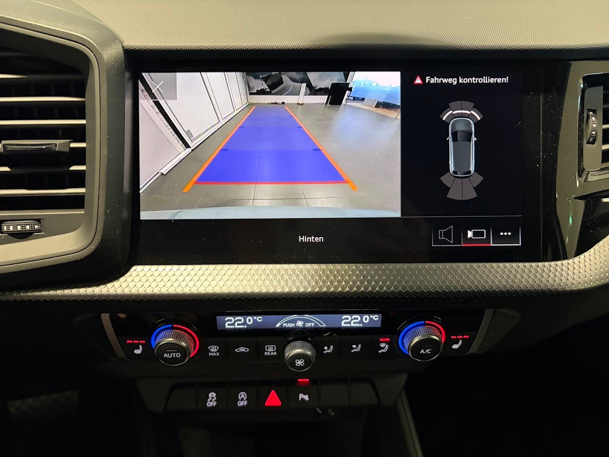 AUDI A1 Sportback 30 TFSI Attraction S-tronic-image-7