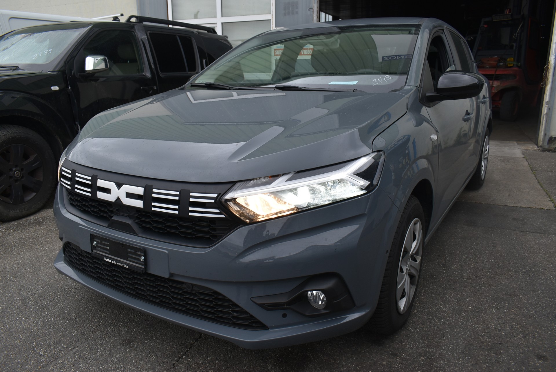 DACIA Sandero TCe 90 Journey CVT-image-8