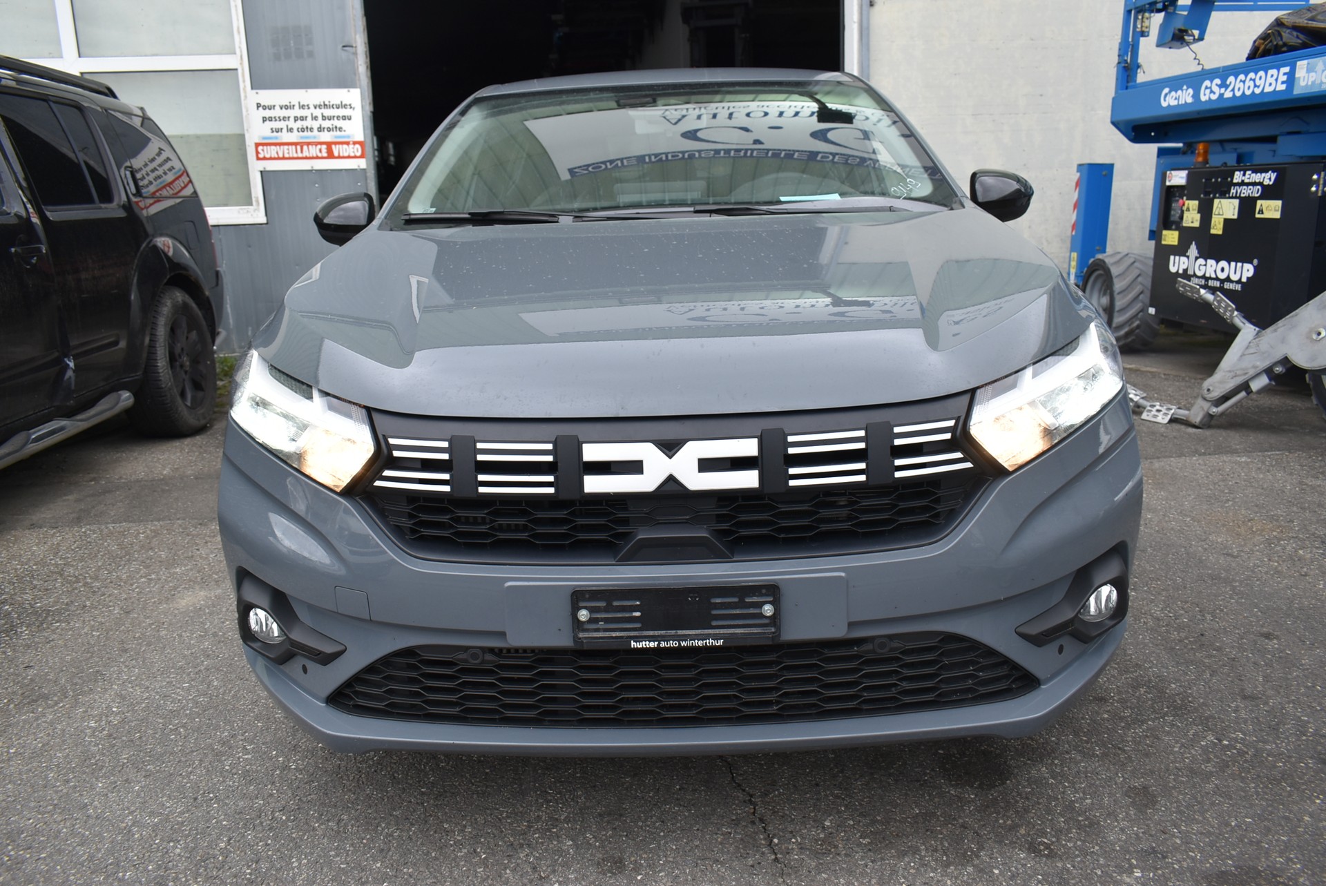 DACIA Sandero TCe 90 Journey CVT-image-7