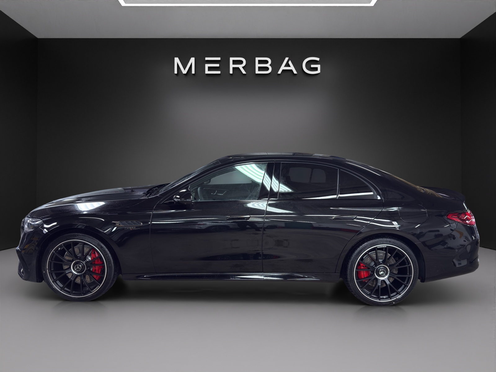 MERCEDES-BENZ E 53 AMG Hybrid 4Matic+ 9G-Tronic-image-1