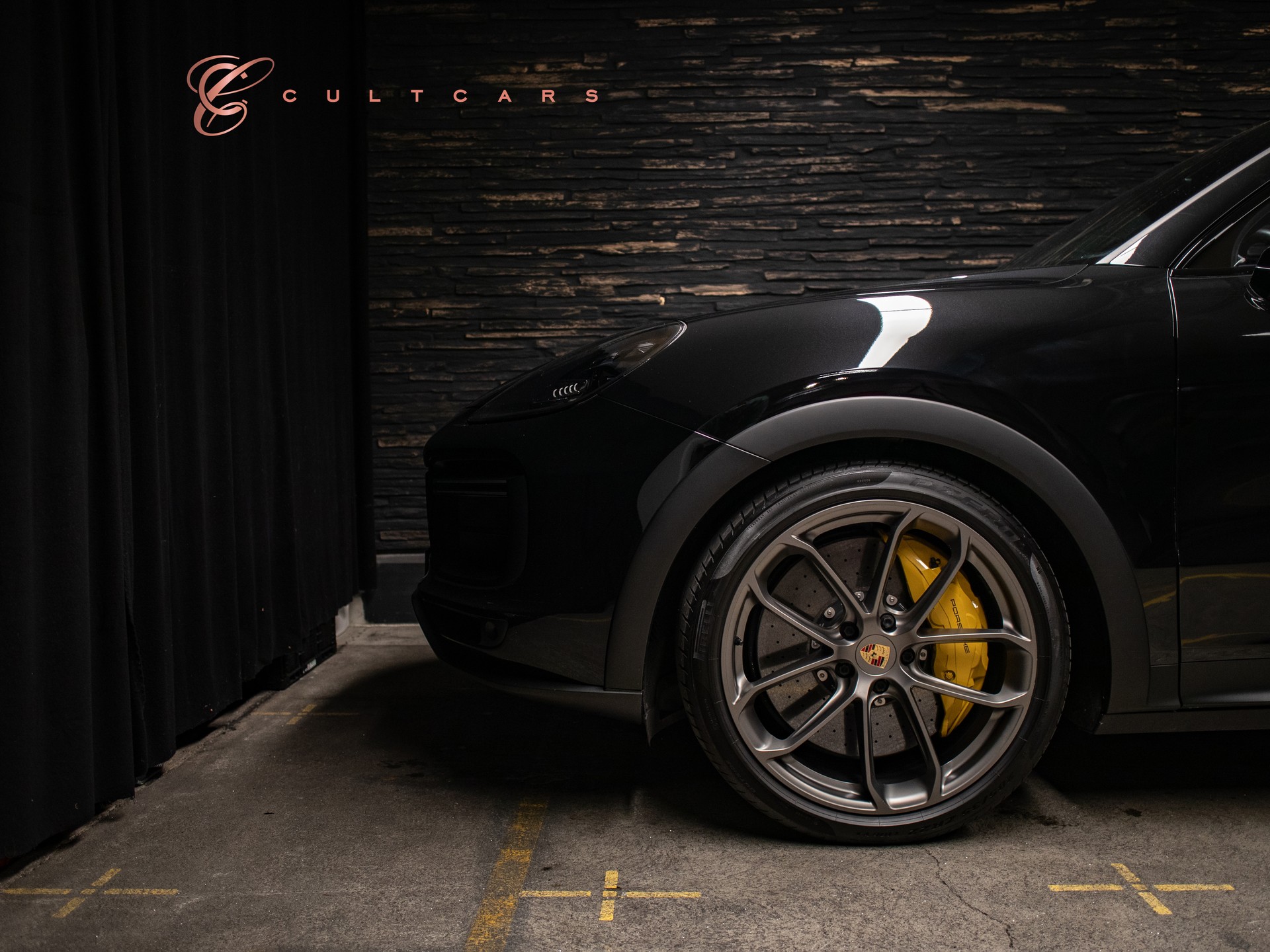 PORSCHE Cayenne Turbo GT-image-4