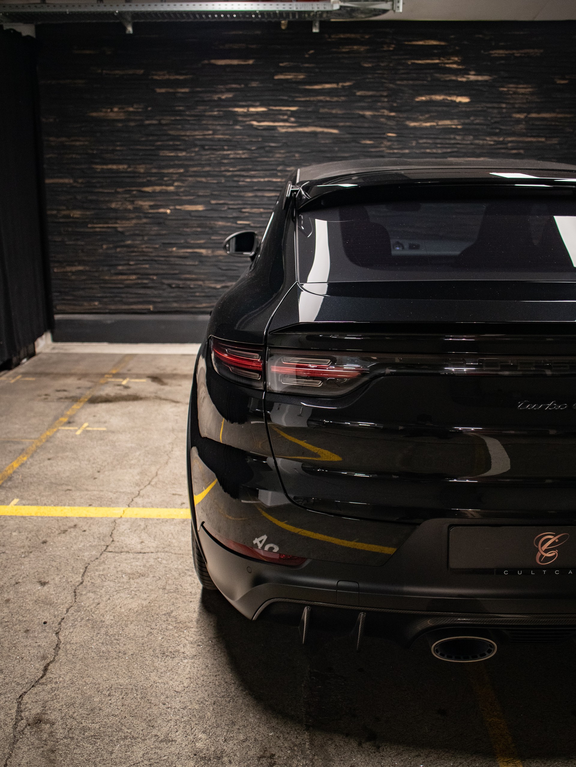 PORSCHE Cayenne Turbo GT-image-13