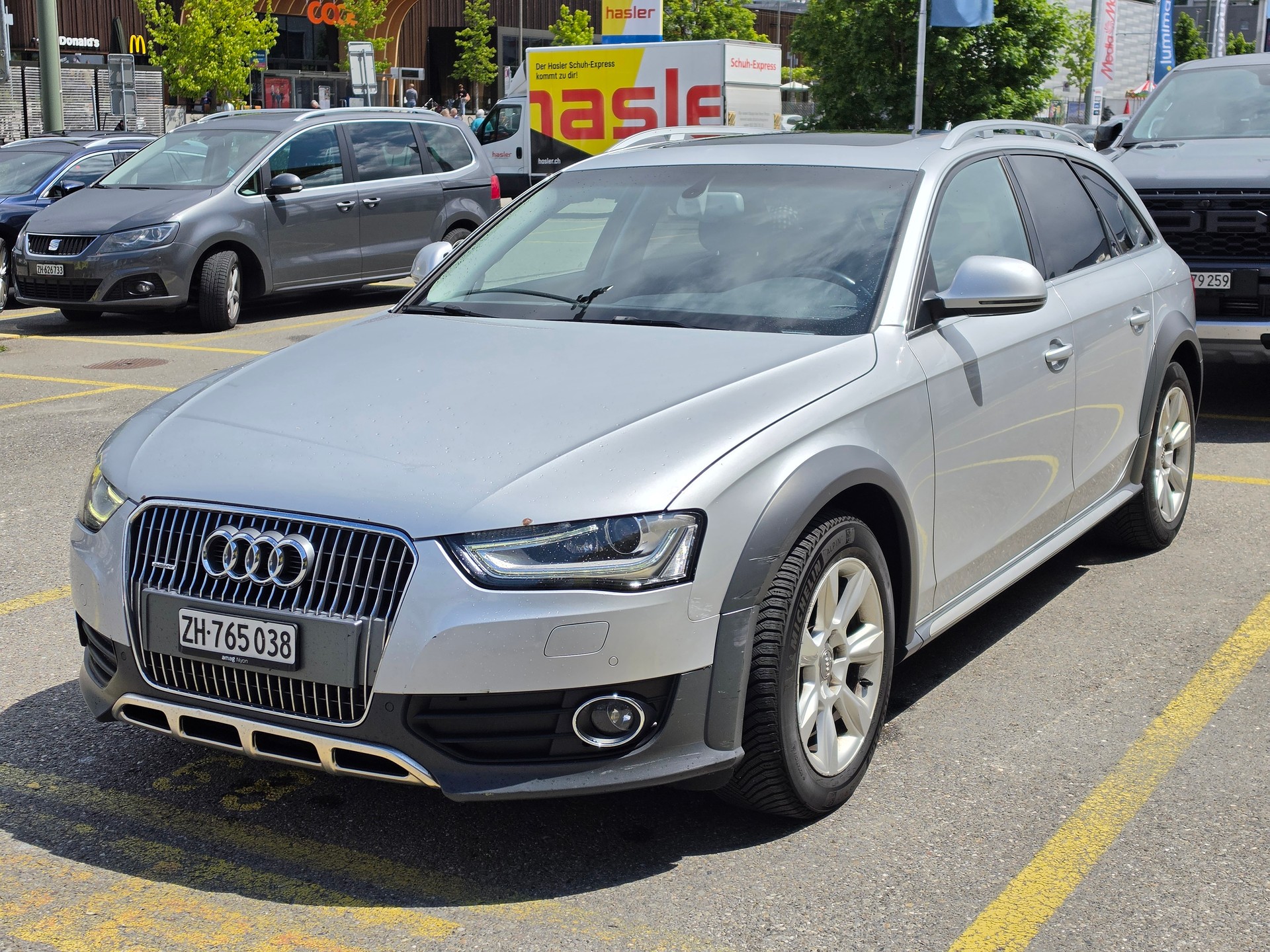 AUDI A4 Allroad 2.0 TDI 177 PS-image-1