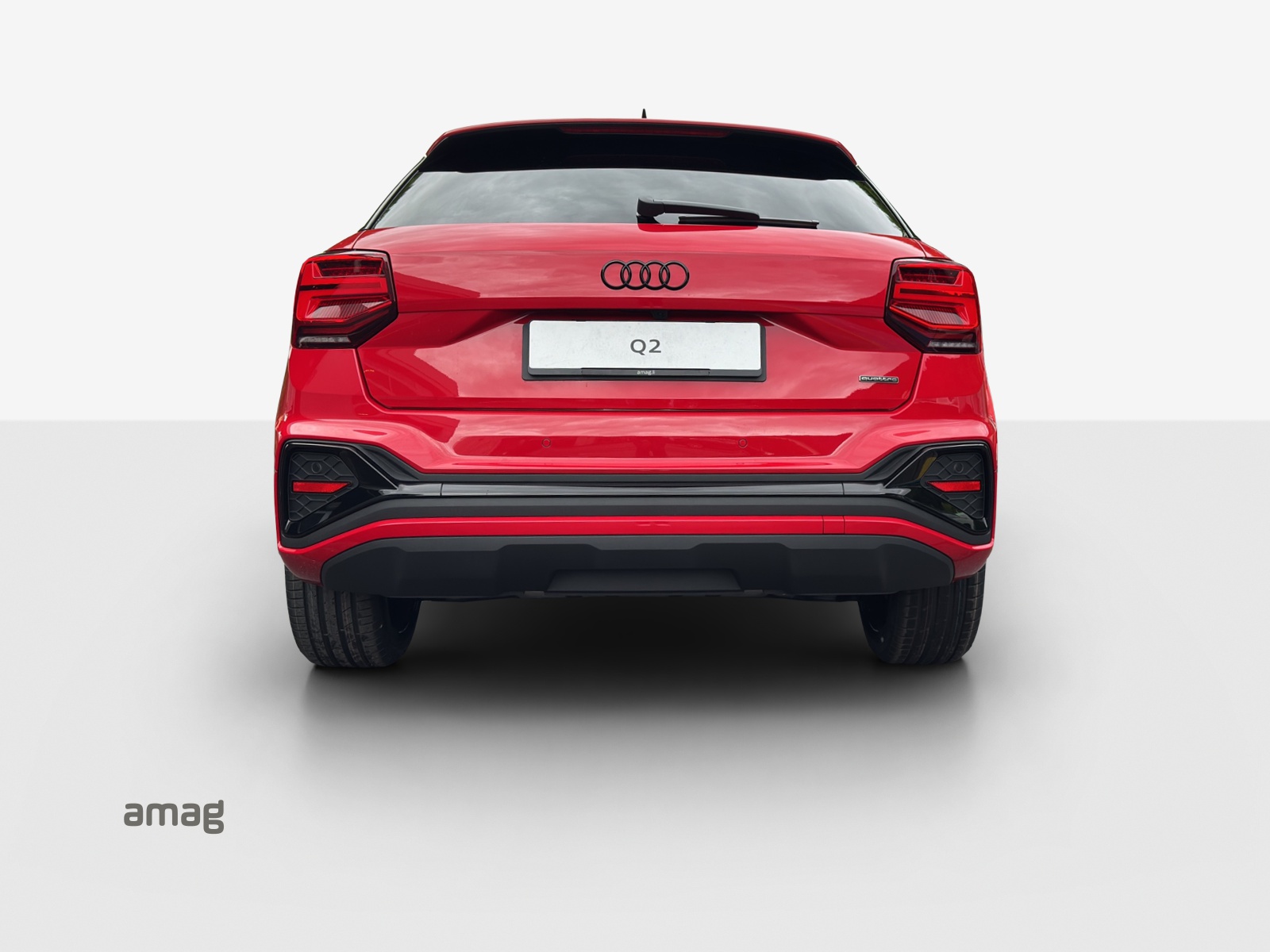 AUDI Q2 40 TFSI S line Attraction quattro S-tronic-showroom-element-3