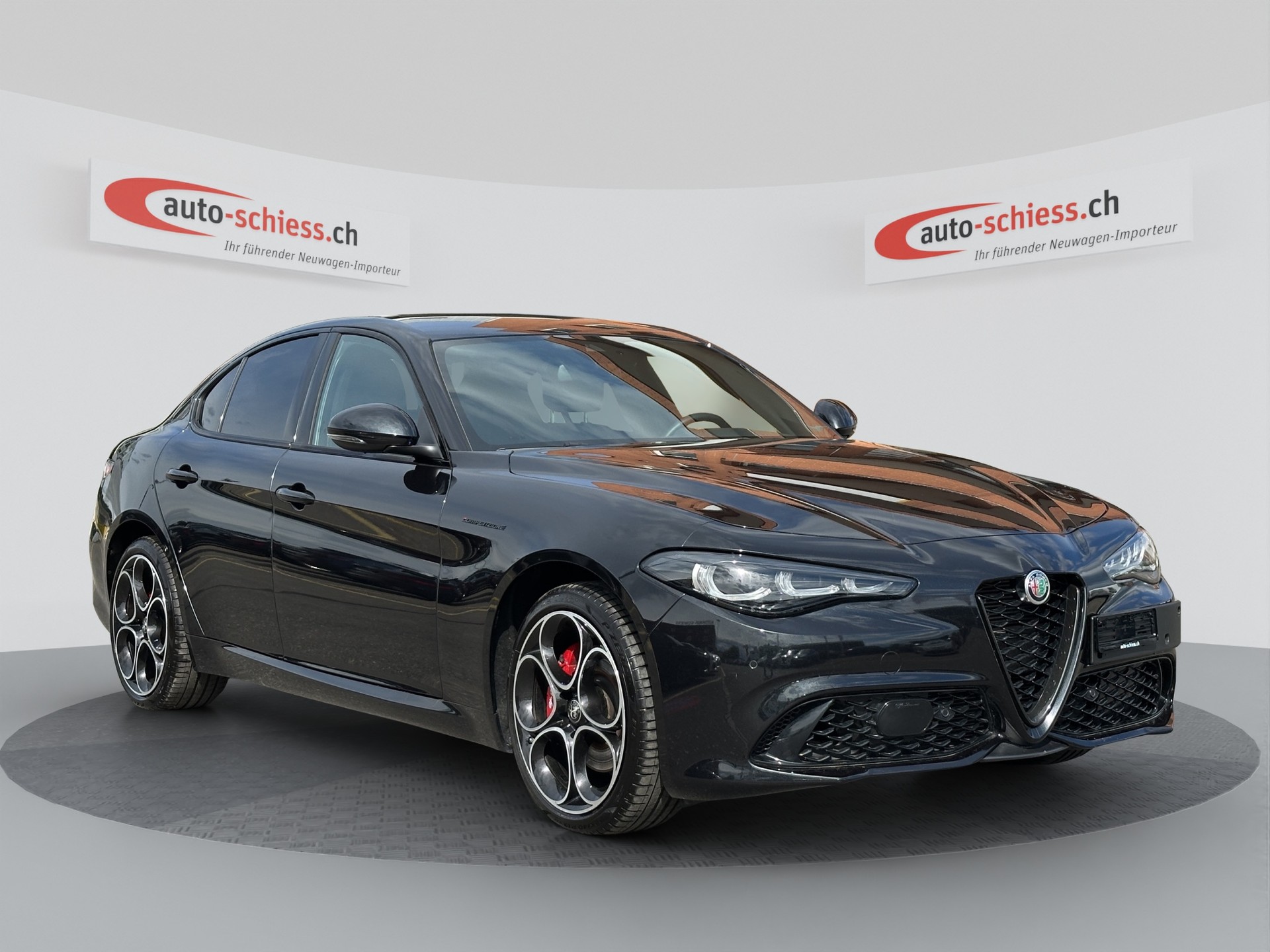 ALFA ROMEO Giulia 2.0 Competizione Q4 AT8-image-0
