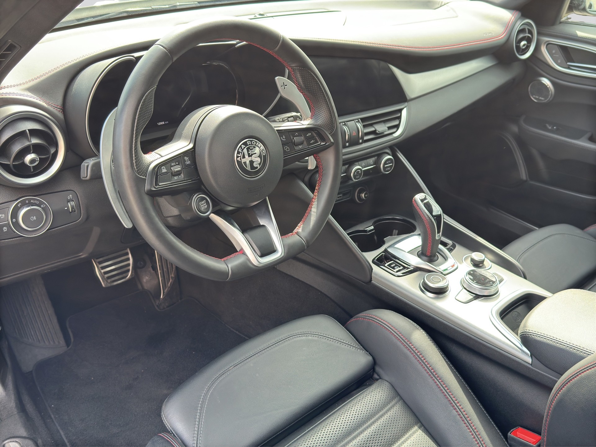 ALFA ROMEO Giulia 2.0 Competizione Q4 AT8-image-6