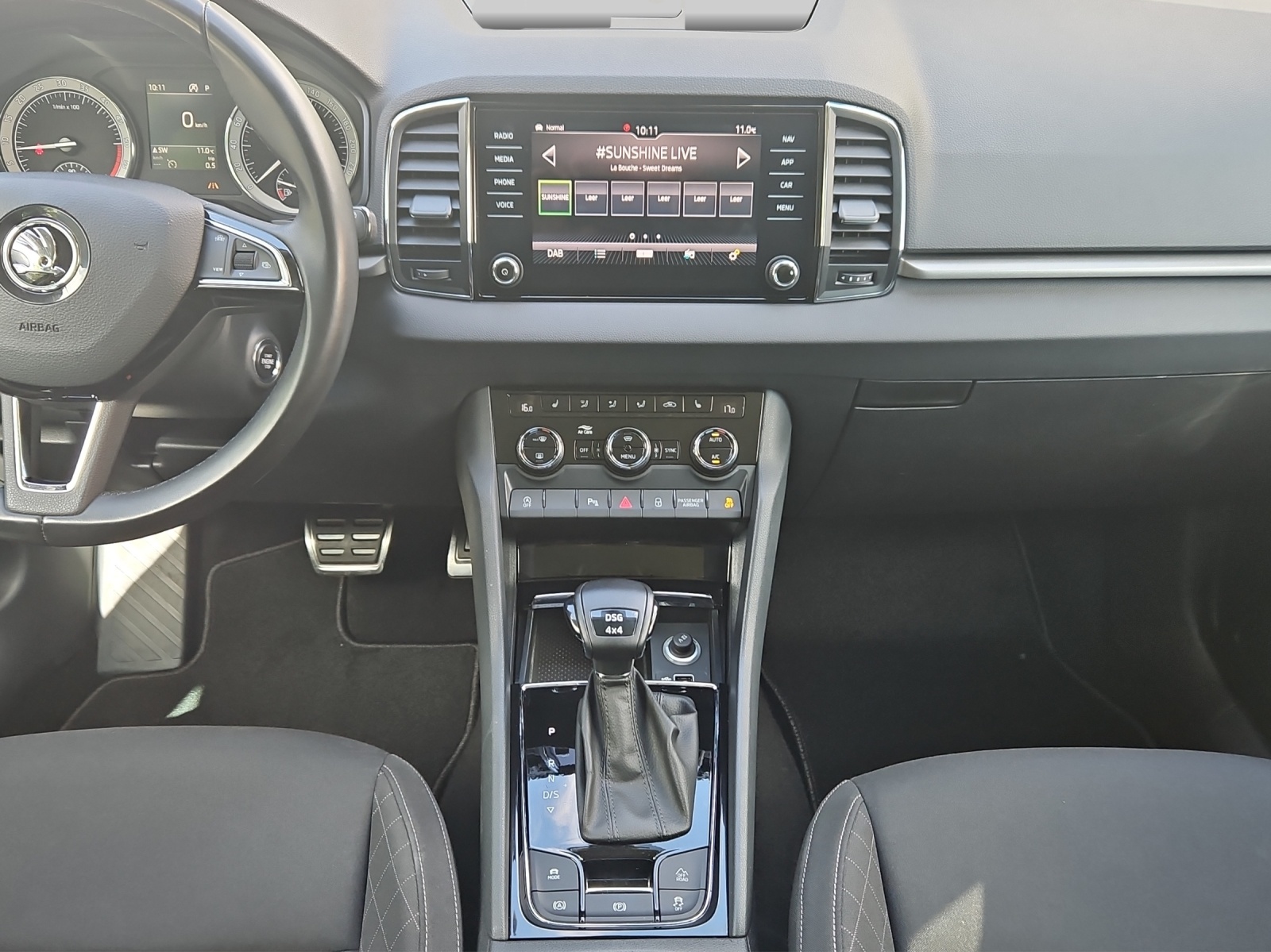 SKODA Karoq 2.0 TDI CR Ambition 4x4 DSG-image-7