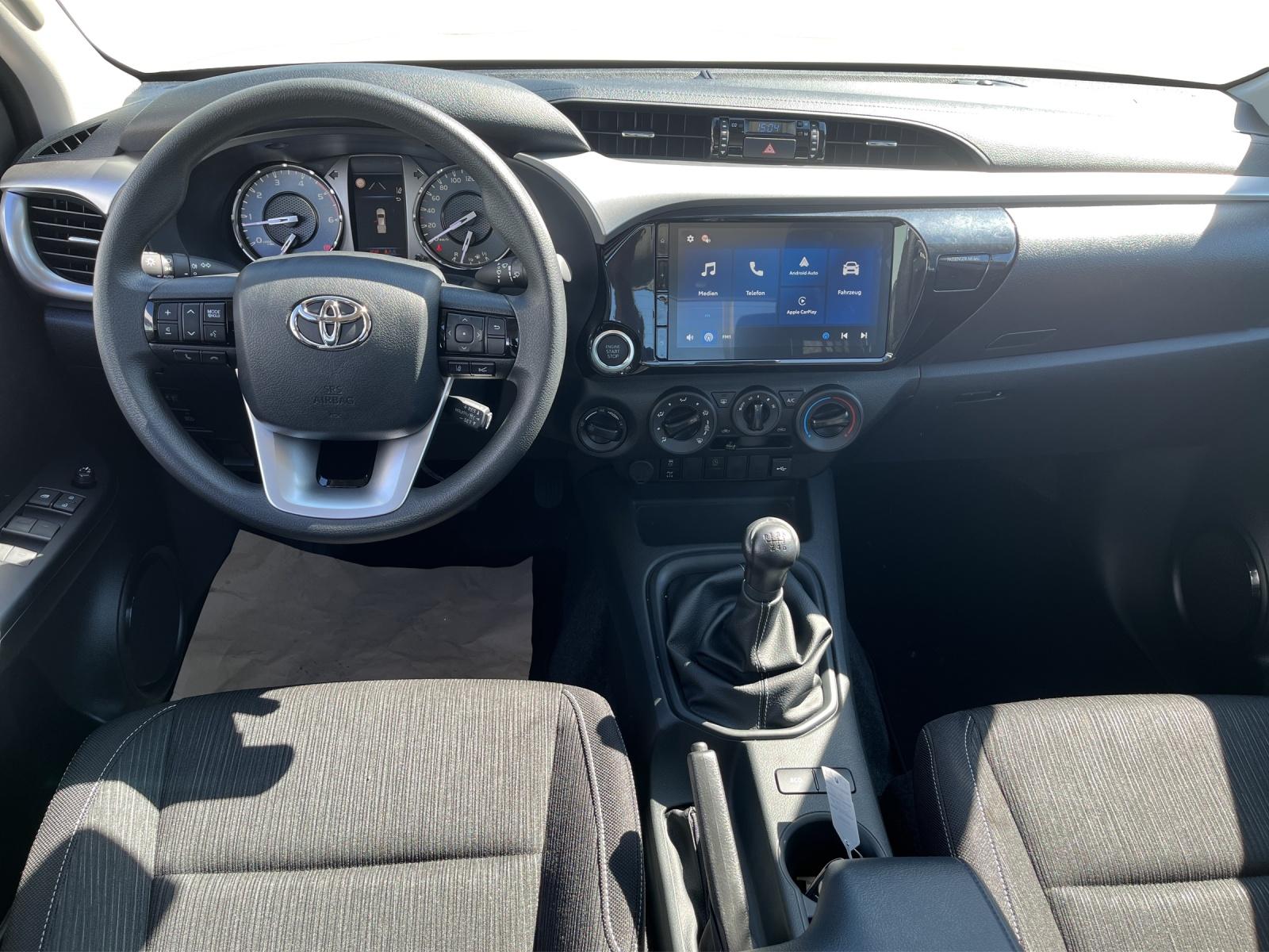 TOYOTA Hilux Double Cab.-Pick-up 2.8 D-4D 204 Comfort-image-4