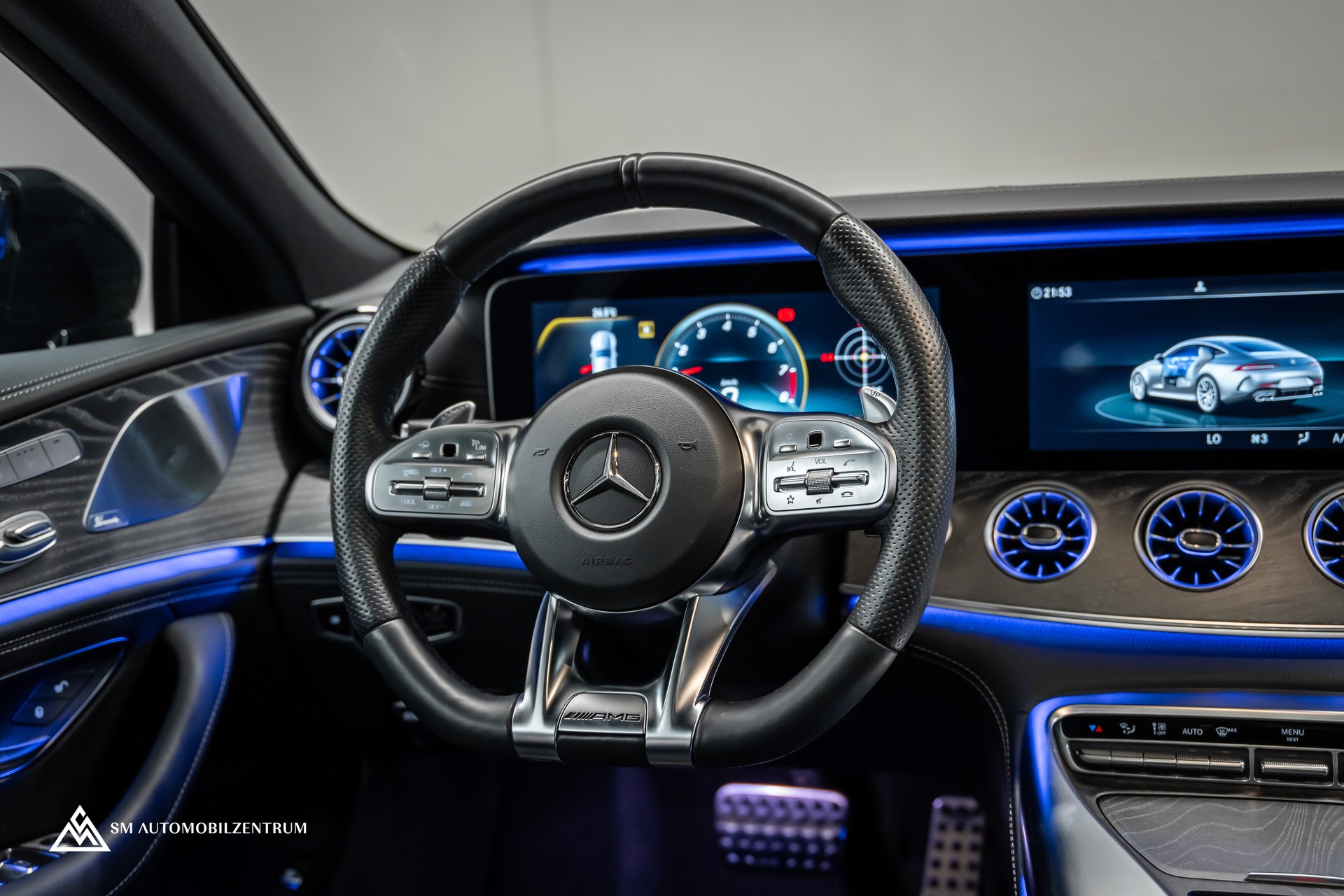 MERCEDES-BENZ AMG GT 63 S 4matic+ / Aero Paket / 360° / Head-Up / Panorama-image-13