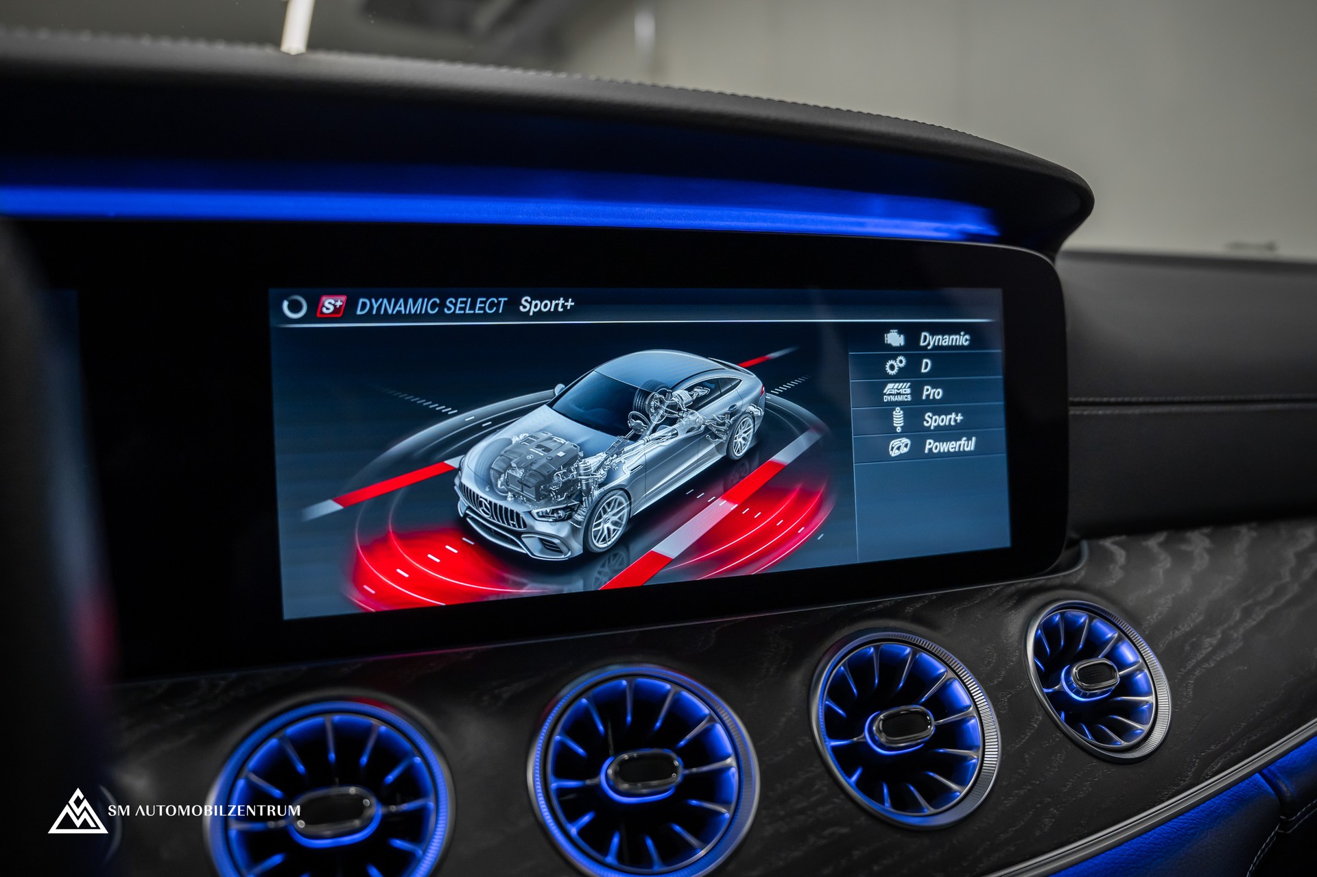 MERCEDES-BENZ AMG GT 63 S 4matic+ / Aero Paket / 360° / Head-Up / Panorama-image-35