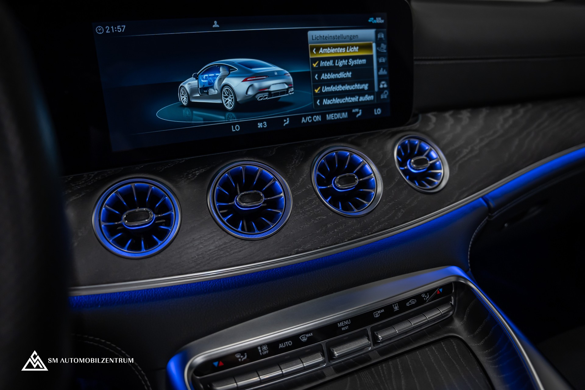 MERCEDES-BENZ AMG GT 63 S 4matic+ / Aero Paket / 360° / Head-Up / Panorama-image-28