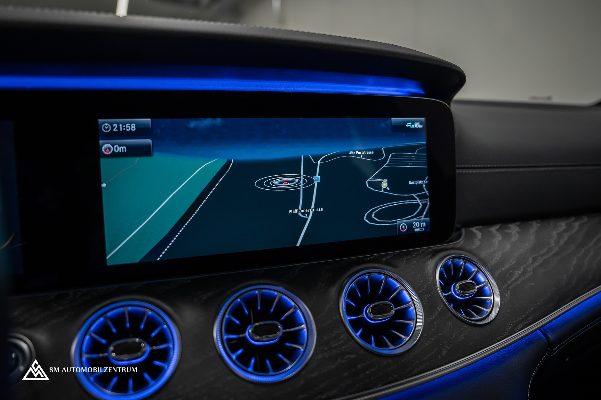 MERCEDES-BENZ AMG GT 63 S 4matic+ / Aero Paket / 360° / Head-Up / Panorama-image-34