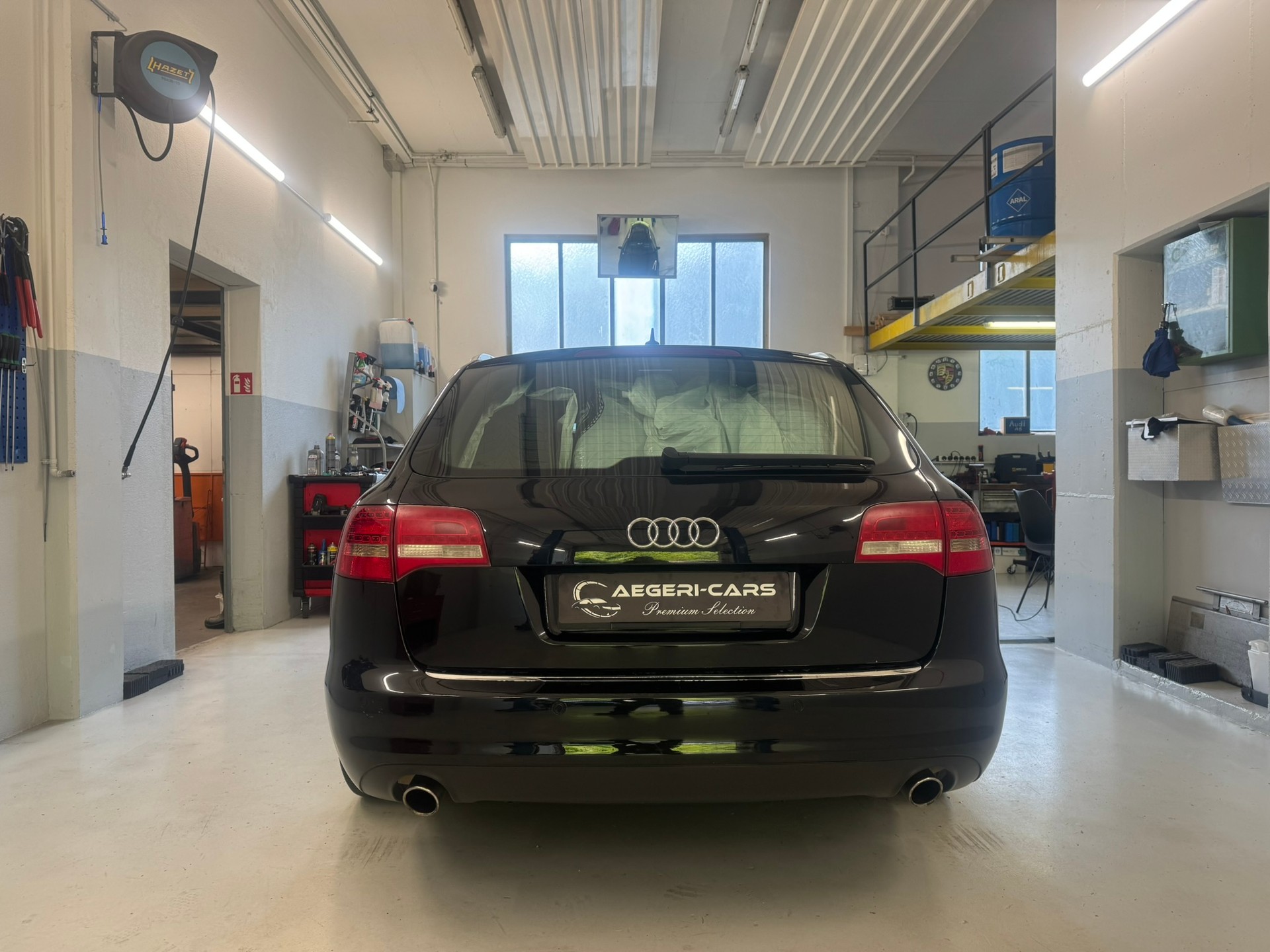 AUDI A6 Avant 3.0 V6 TDI quattro tiptronic-image-4