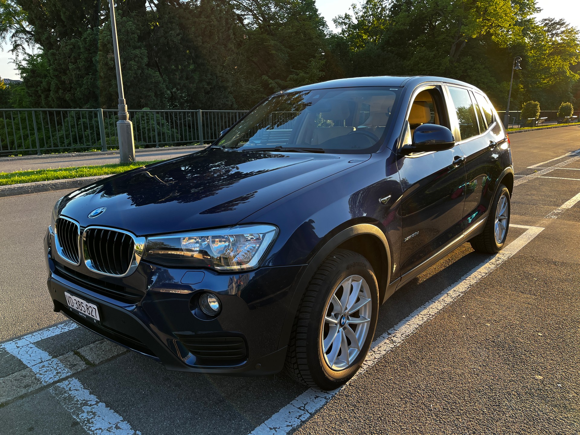 BMW 20d xDrive-image-0