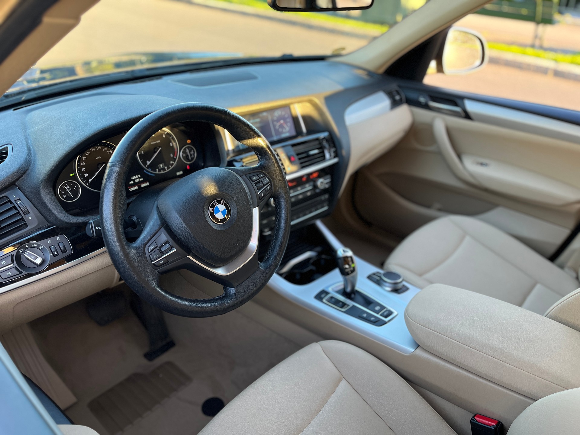 BMW 20d xDrive-image-3