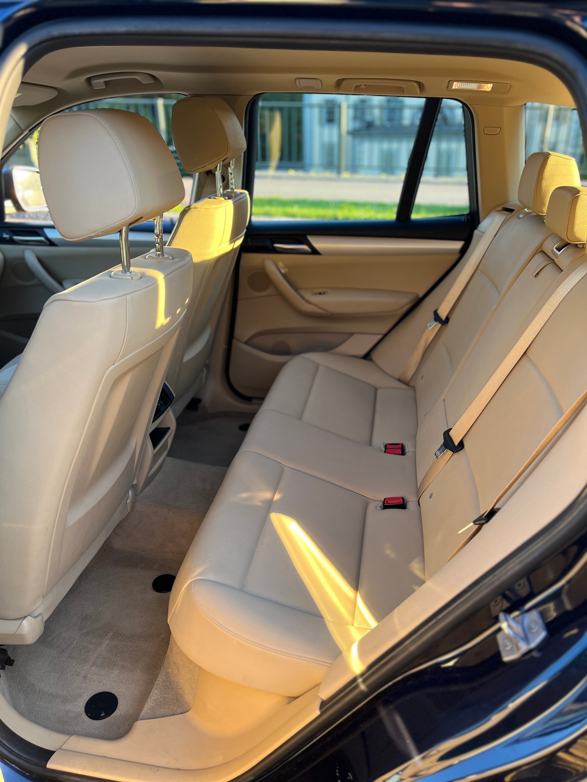 BMW 20d xDrive-image-5