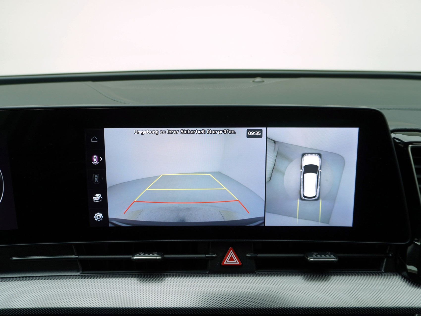 KIA Sportage 1.6 T-GDi PHEV Style Premium 4x4 ** Plug-In Hybrid **-image-17
