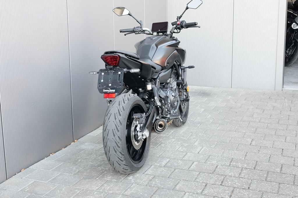 YAMAHA MT-07 ABS-showroom-element-2