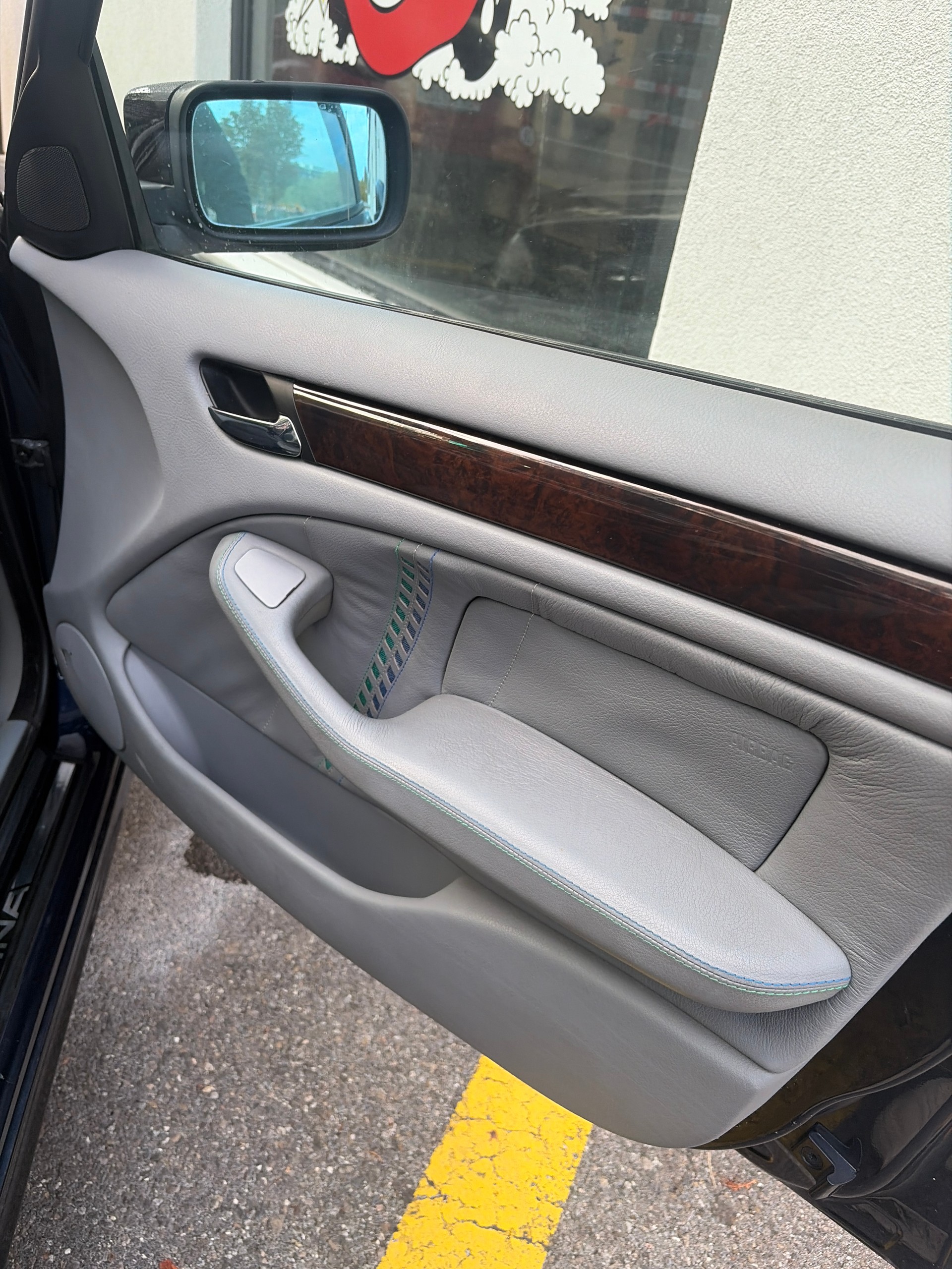 BMW-ALPINA 3.3-image-11