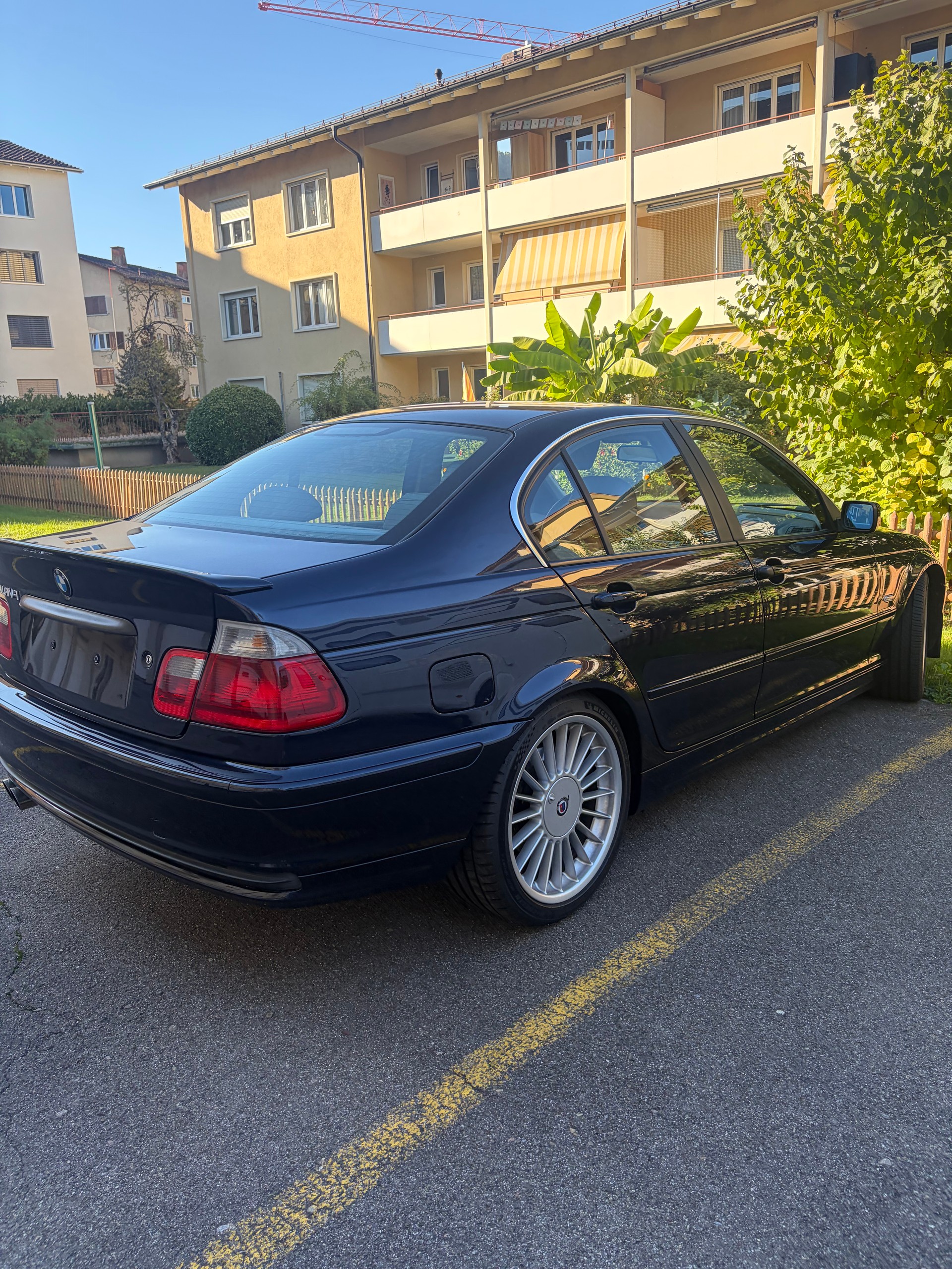 BMW-ALPINA 3.3-image-8