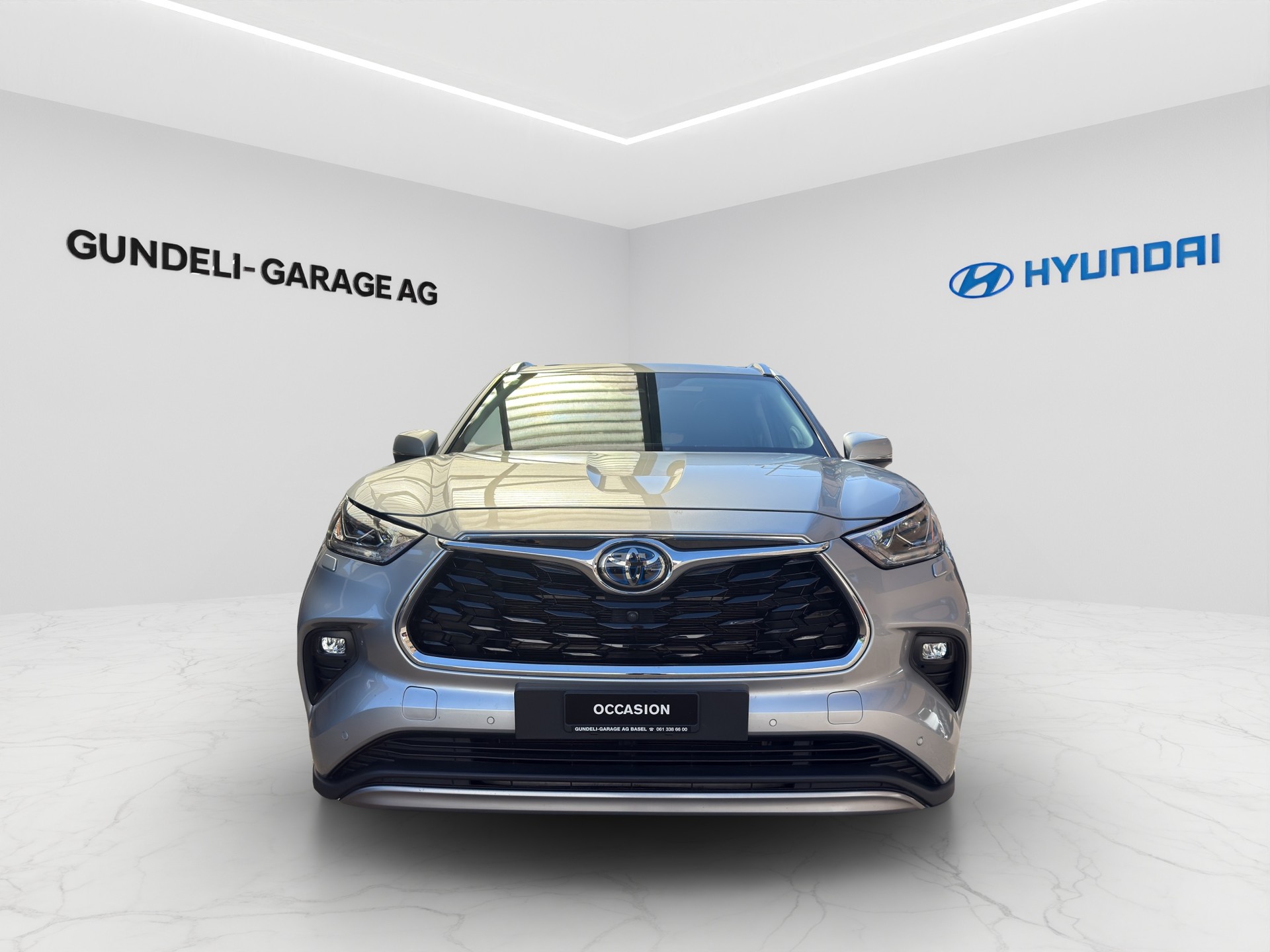 TOYOTA Highlander 2.5 HSD Premium e-CVT-image-1