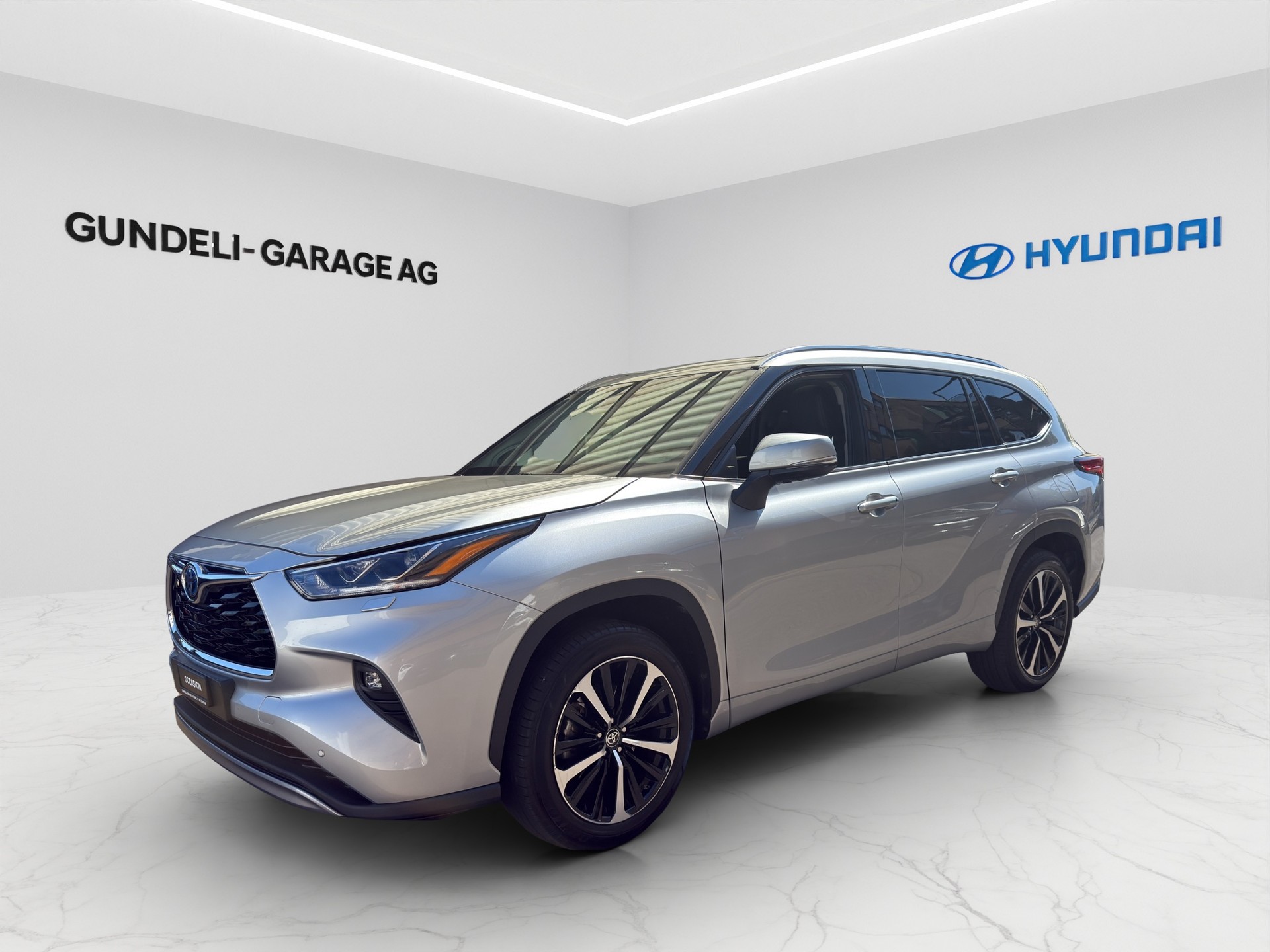 TOYOTA Highlander 2.5 HSD Premium e-CVT-image-0
