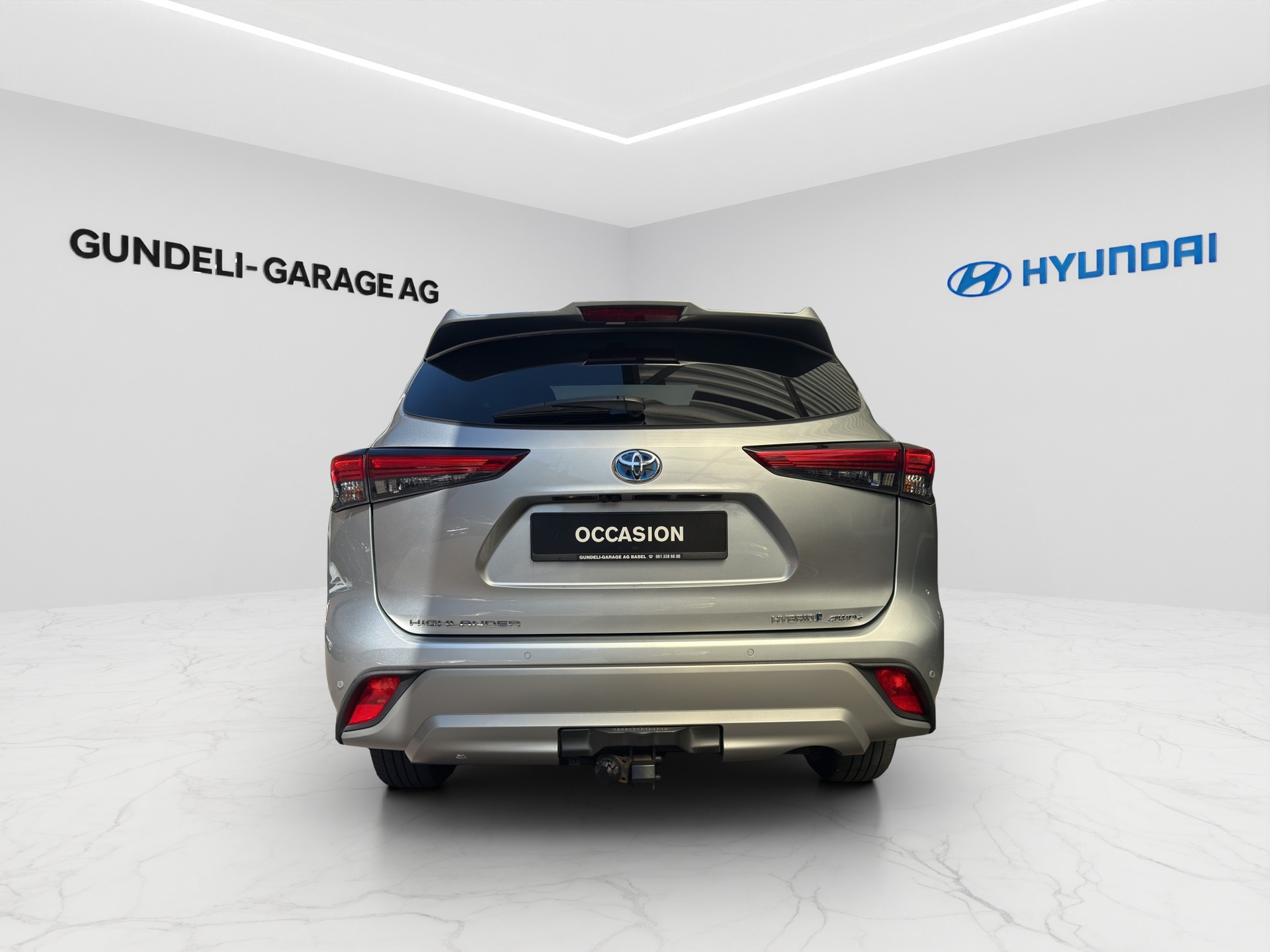 TOYOTA Highlander 2.5 HSD Premium e-CVT-image-4