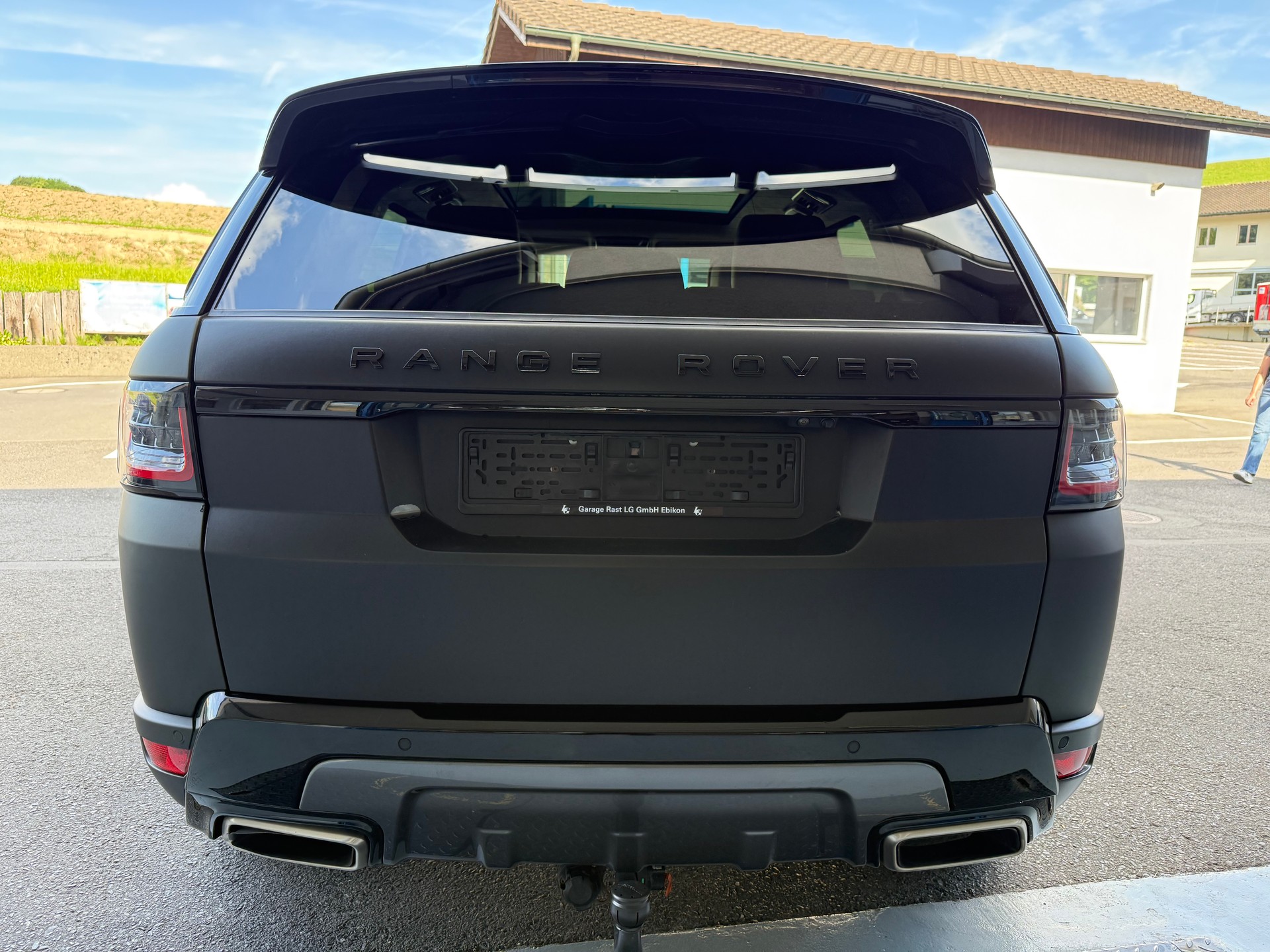 LAND ROVER Range Rover Sport 5.0 V8 S/C ABDynamic Automatic-showroom-element-3