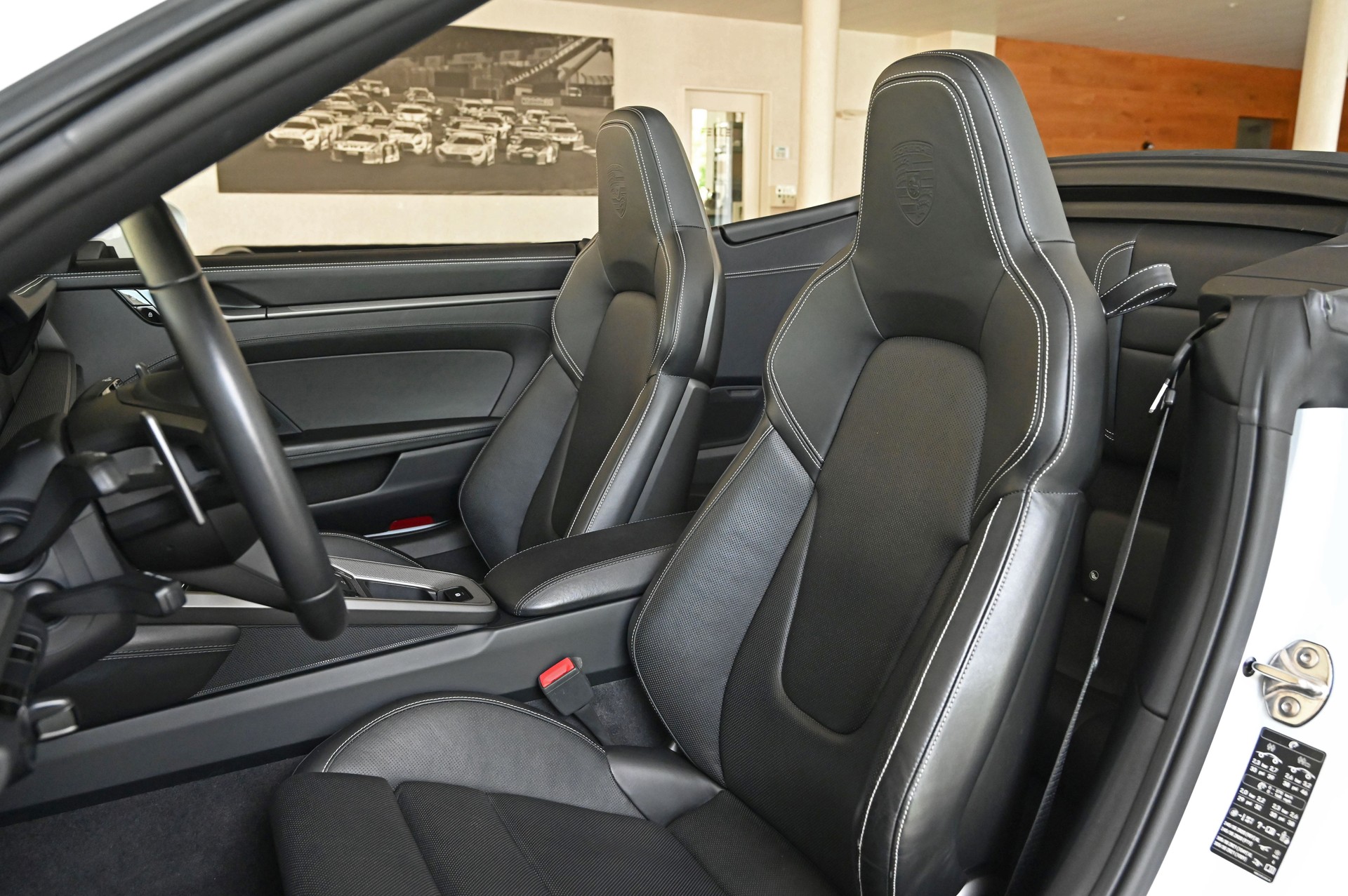 PORSCHE 911 Carrera 4S Cabriolet PDK-image-13