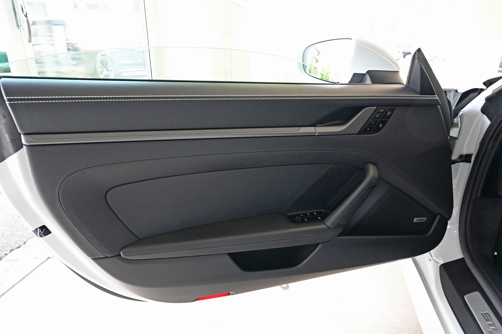 PORSCHE 911 Carrera 4S Cabriolet PDK-image-22