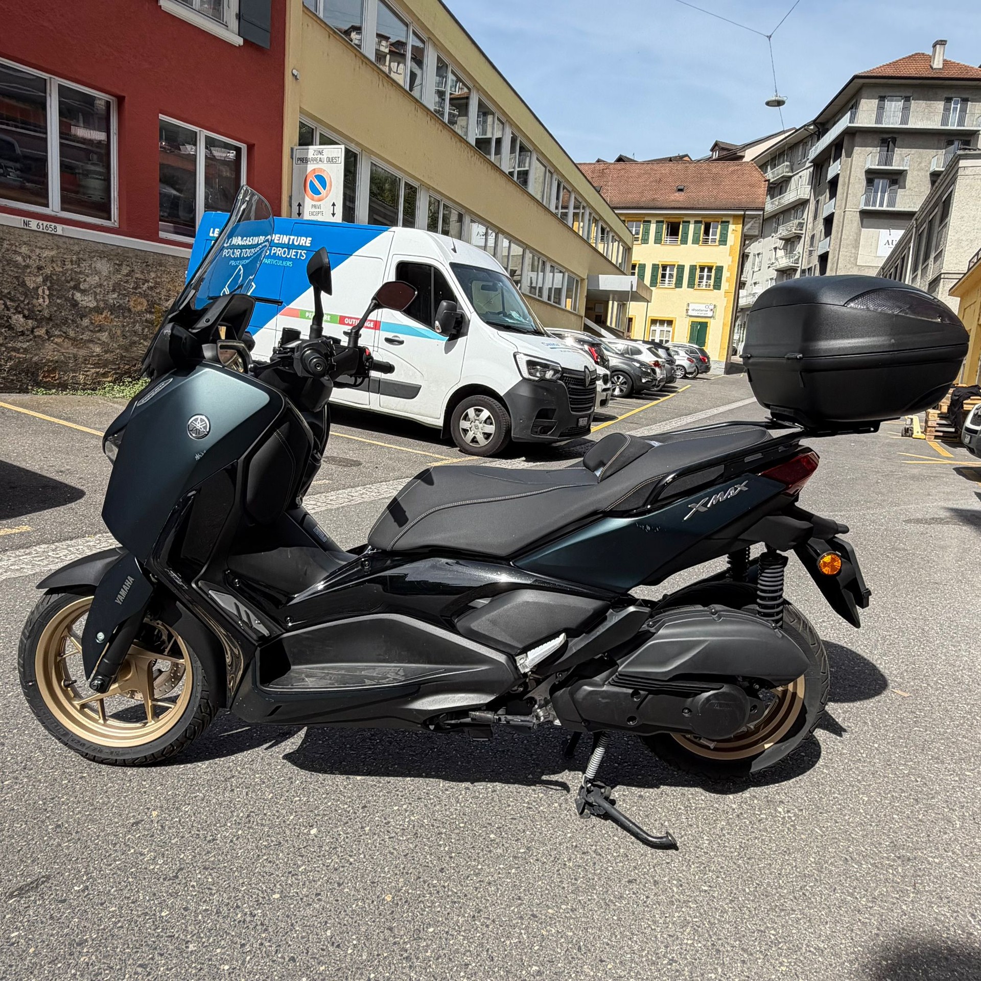 YAMAHA X-Max YP 125 Tech Max-showroom-element-3