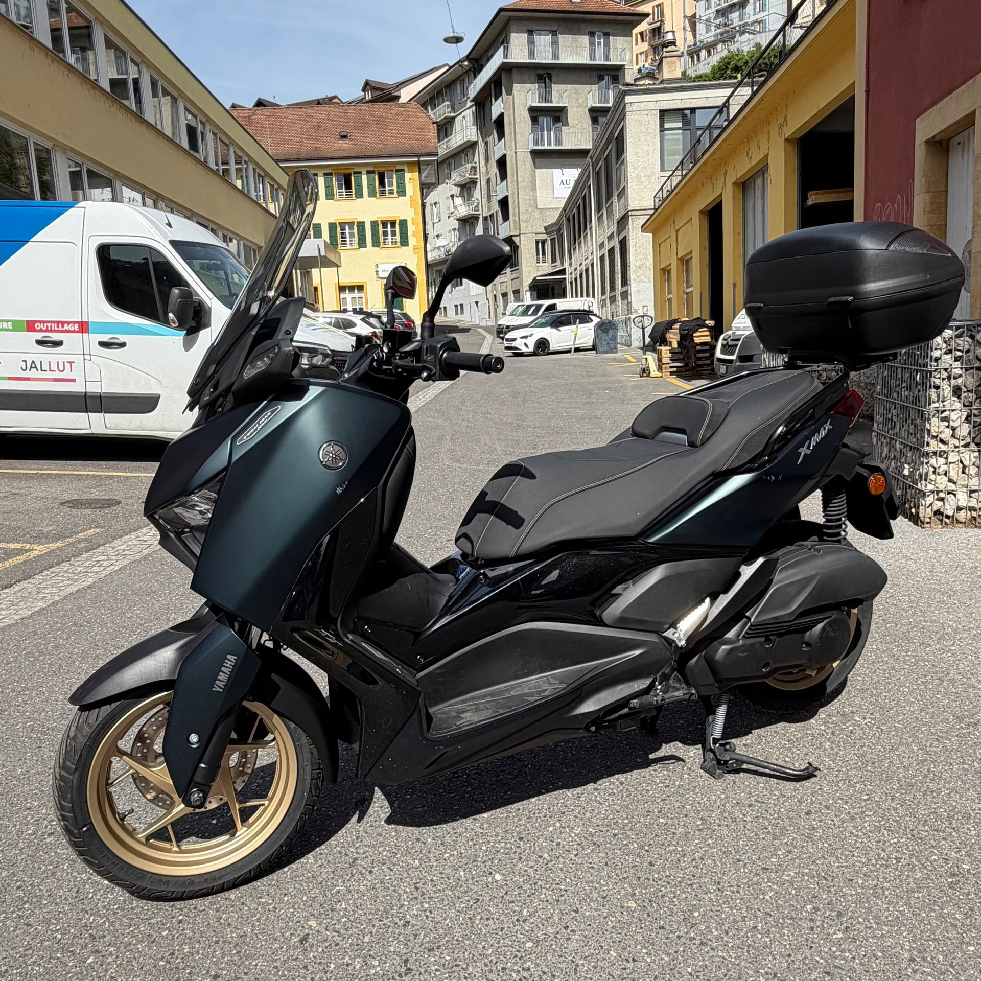 YAMAHA X-Max YP 125 Tech Max